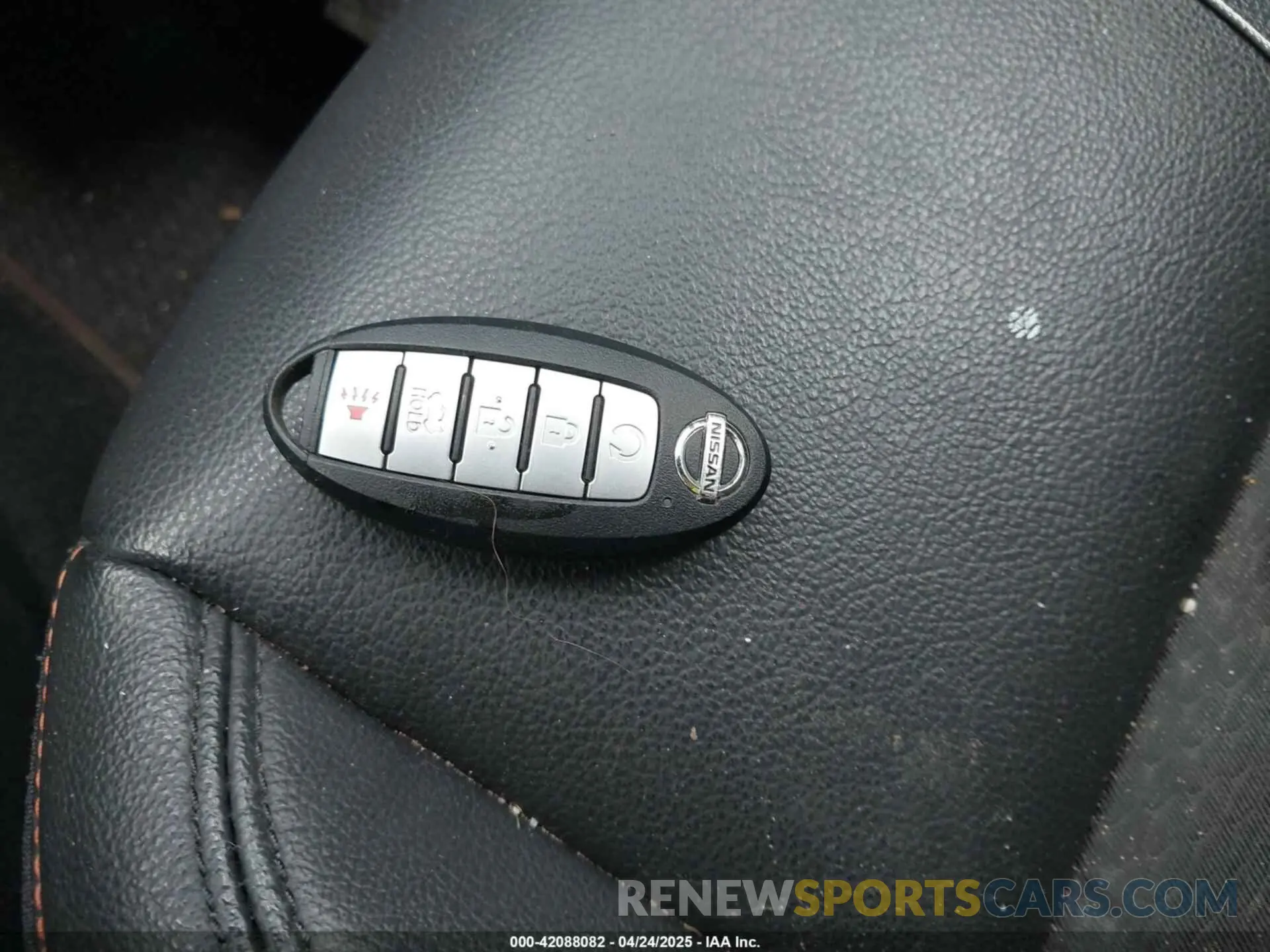 11 Photograph of a damaged car 1N4BL4CW6KN321480 NISSAN ALTIMA 2019
