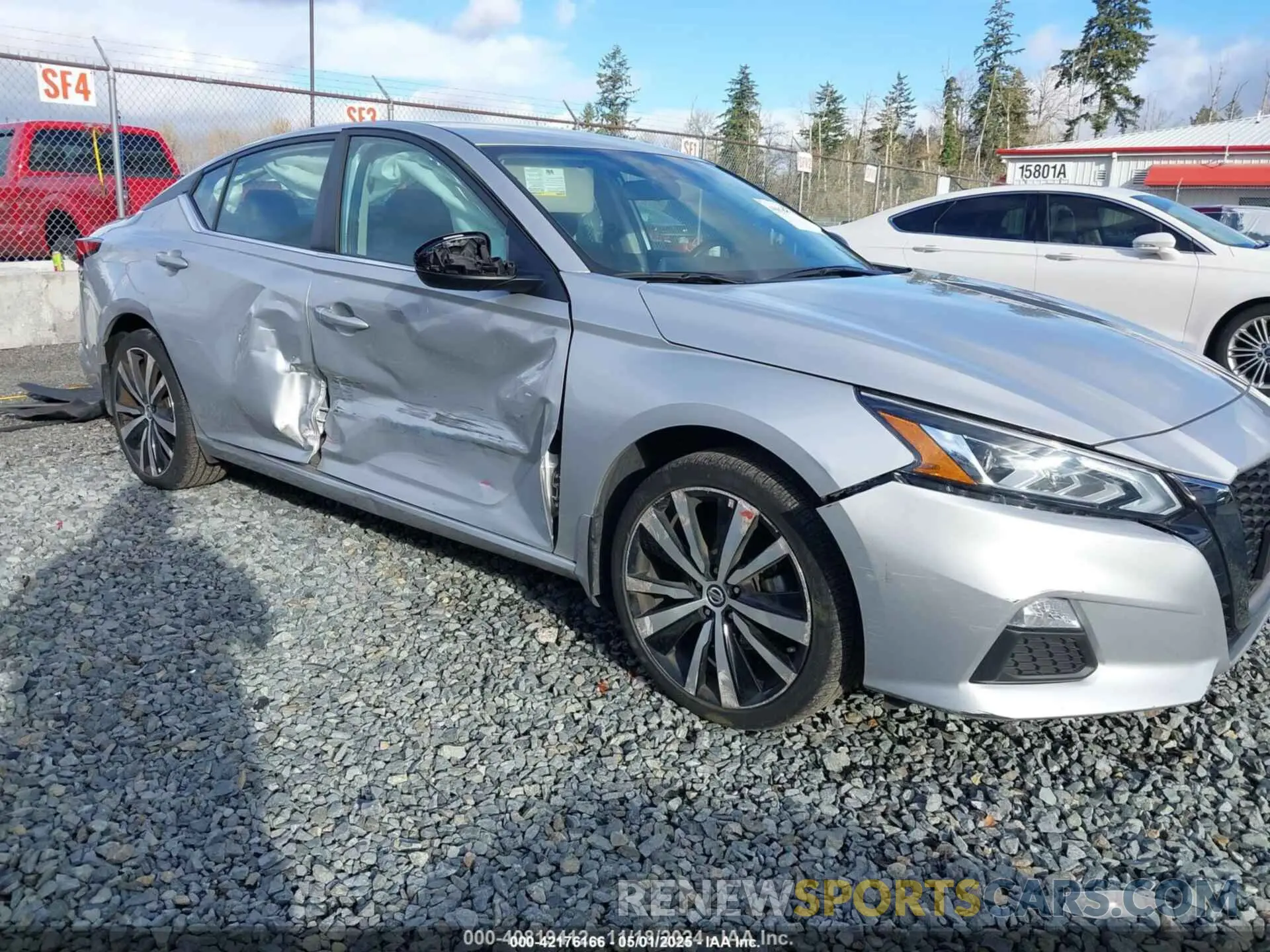 6 Photograph of a damaged car 1N4BL4CW9KC186703 NISSAN ALTIMA 2019