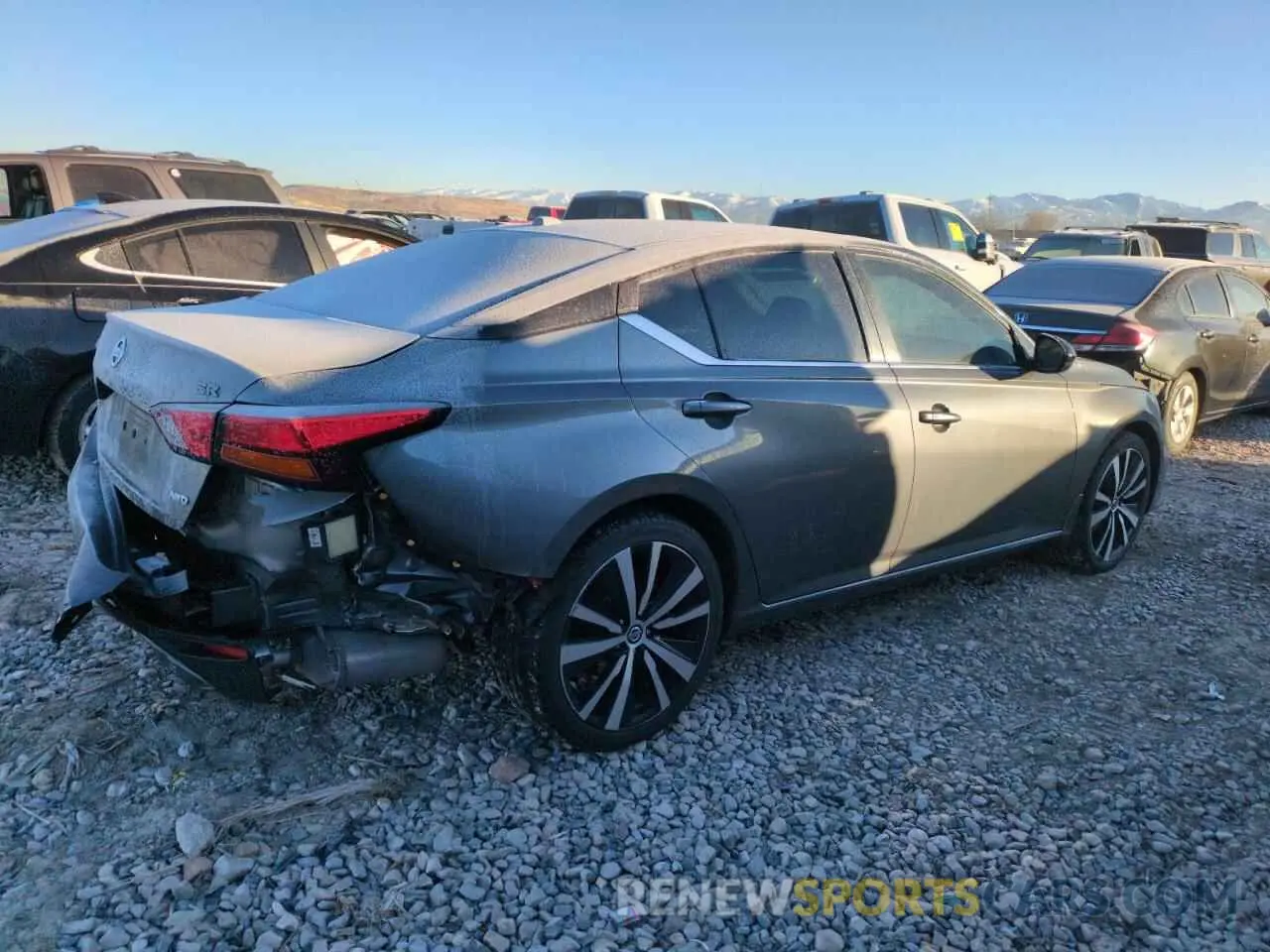 3 Photograph of a damaged car 1N4BL4CW9KN321103 NISSAN ALTIMA 2019