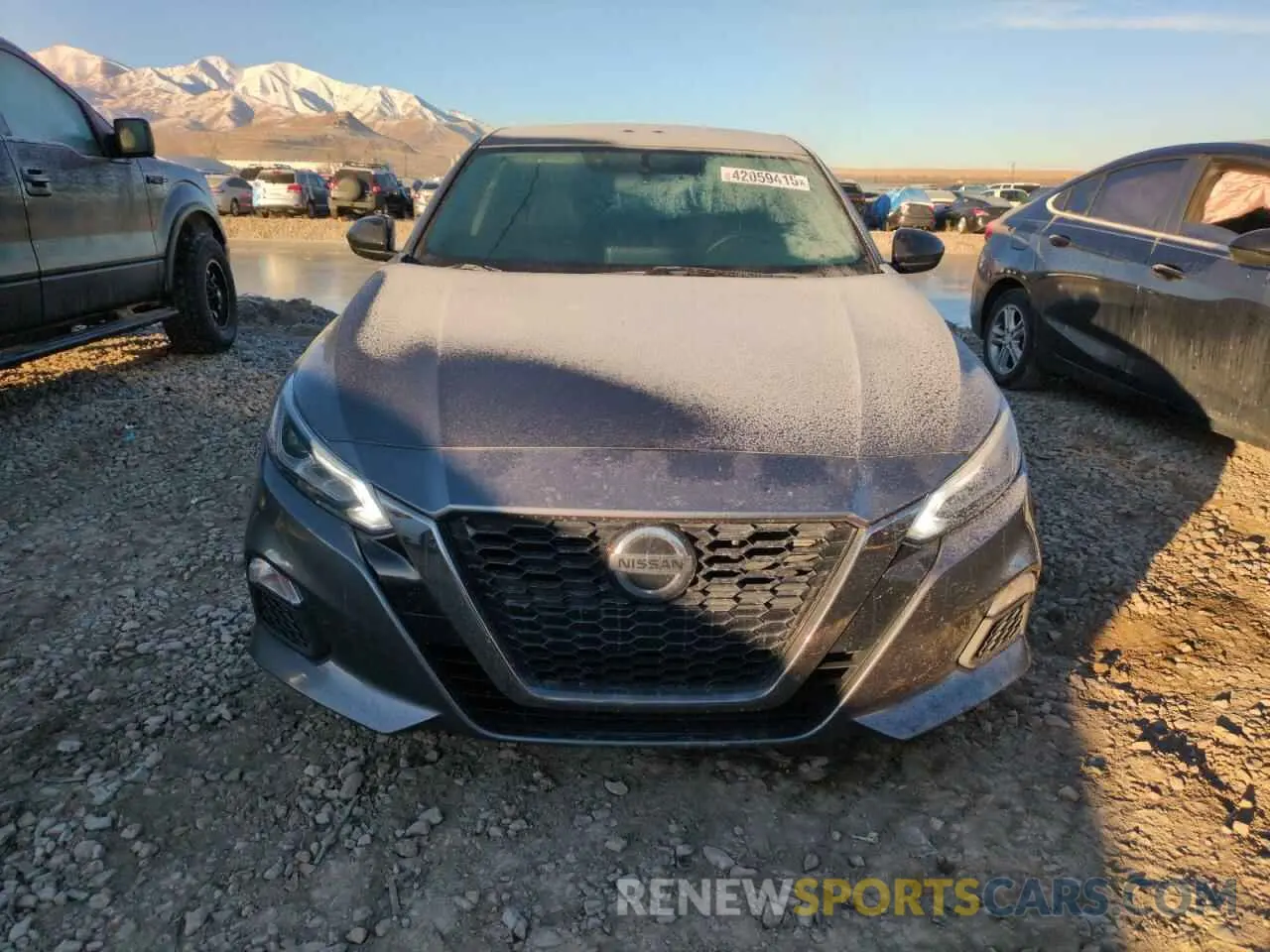 5 Photograph of a damaged car 1N4BL4CW9KN321103 NISSAN ALTIMA 2019