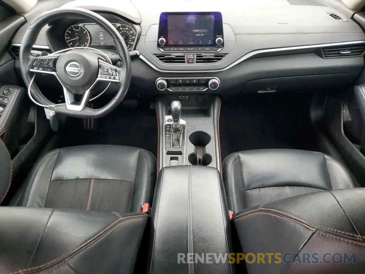 8 Photograph of a damaged car 1N4BL4CWXKC172857 NISSAN ALTIMA 2019