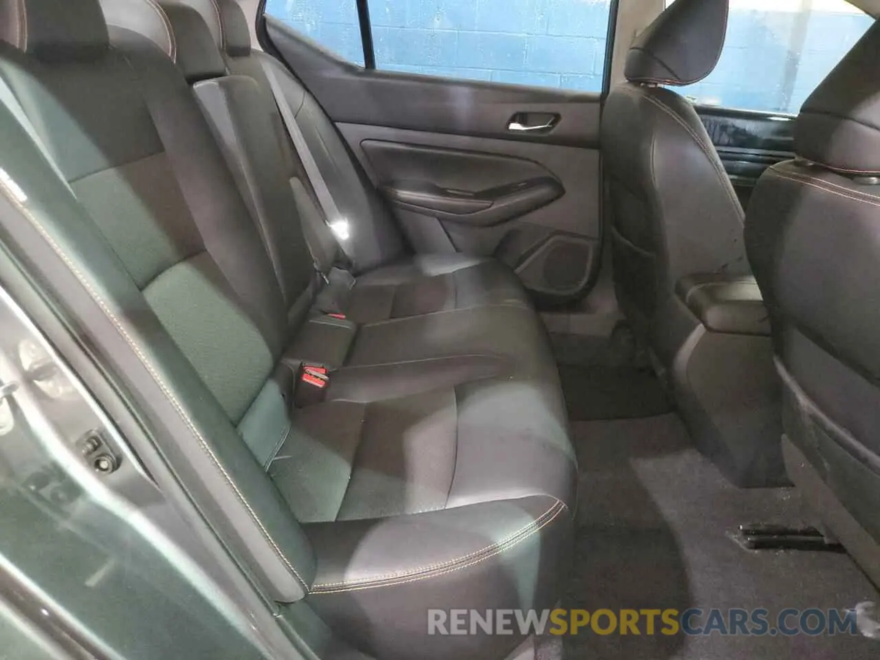 10 Фотография поврежденного автомобиля 1N4BL4CWXKC204058 NISSAN ALTIMA 2019