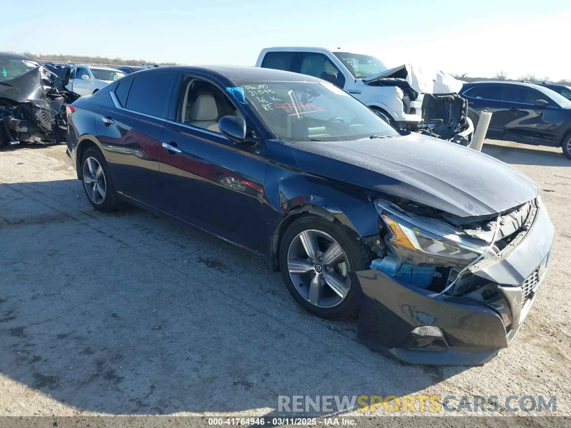 1 Фотография поврежденного автомобиля 1N4BL4DV0KC115623 NISSAN ALTIMA 2019