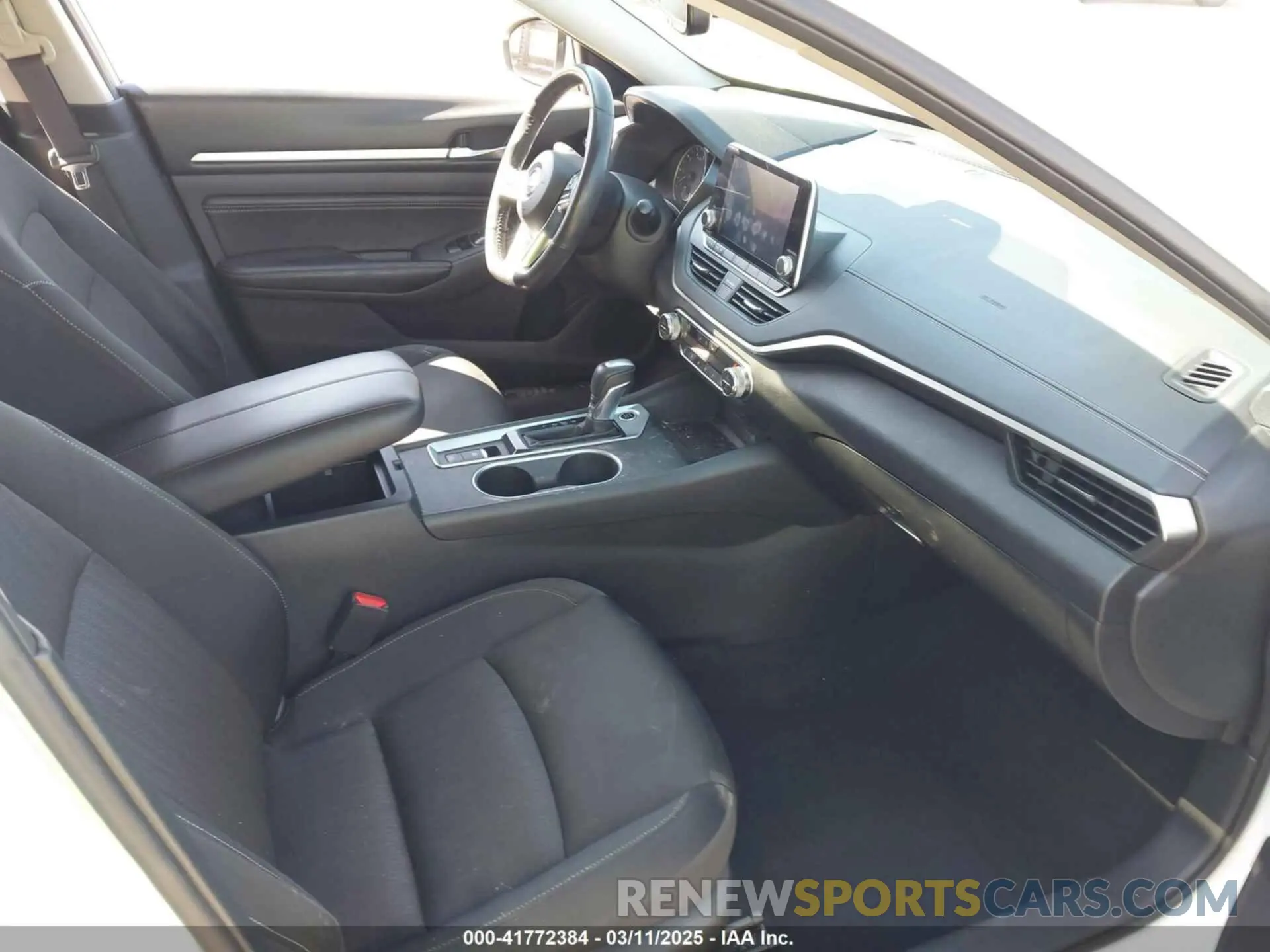 5 Фотография поврежденного автомобиля 1N4BL4DV0KC116402 NISSAN ALTIMA 2019