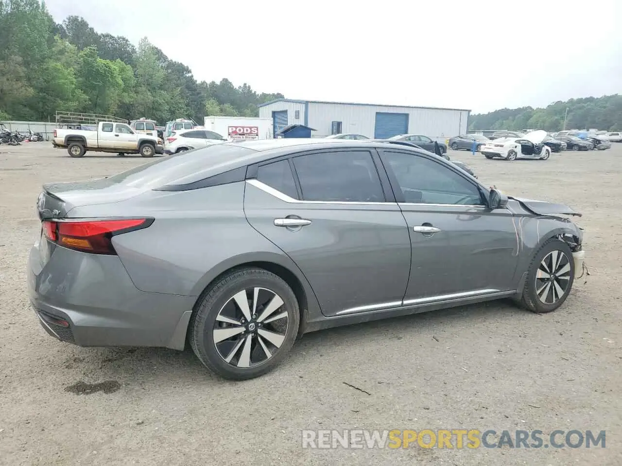 3 Photograph of a damaged car 1N4BL4DV0KN313140 NISSAN ALTIMA 2019