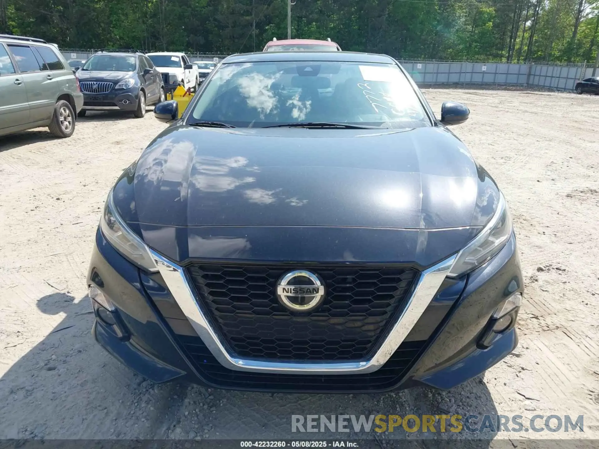 12 Photograph of a damaged car 1N4BL4DV1KC147772 NISSAN ALTIMA 2019