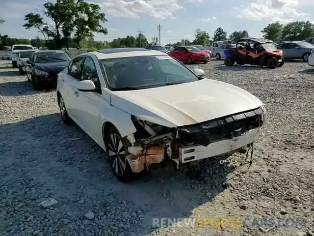 13 Photograph of a damaged car 1N4BL4DV1KC153023 NISSAN ALTIMA 2019