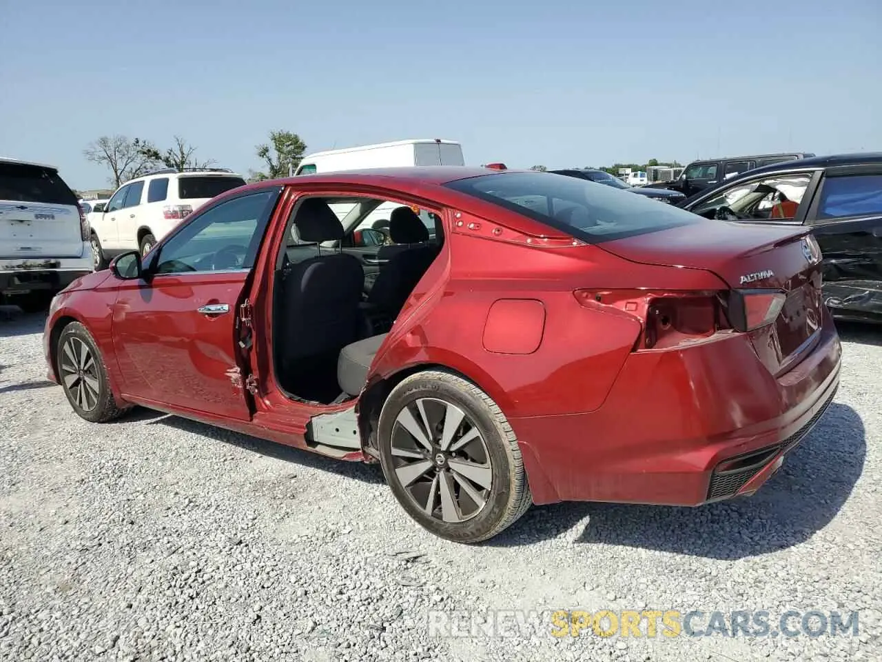 2 Photograph of a damaged car 1N4BL4DV1KN303863 NISSAN ALTIMA 2019