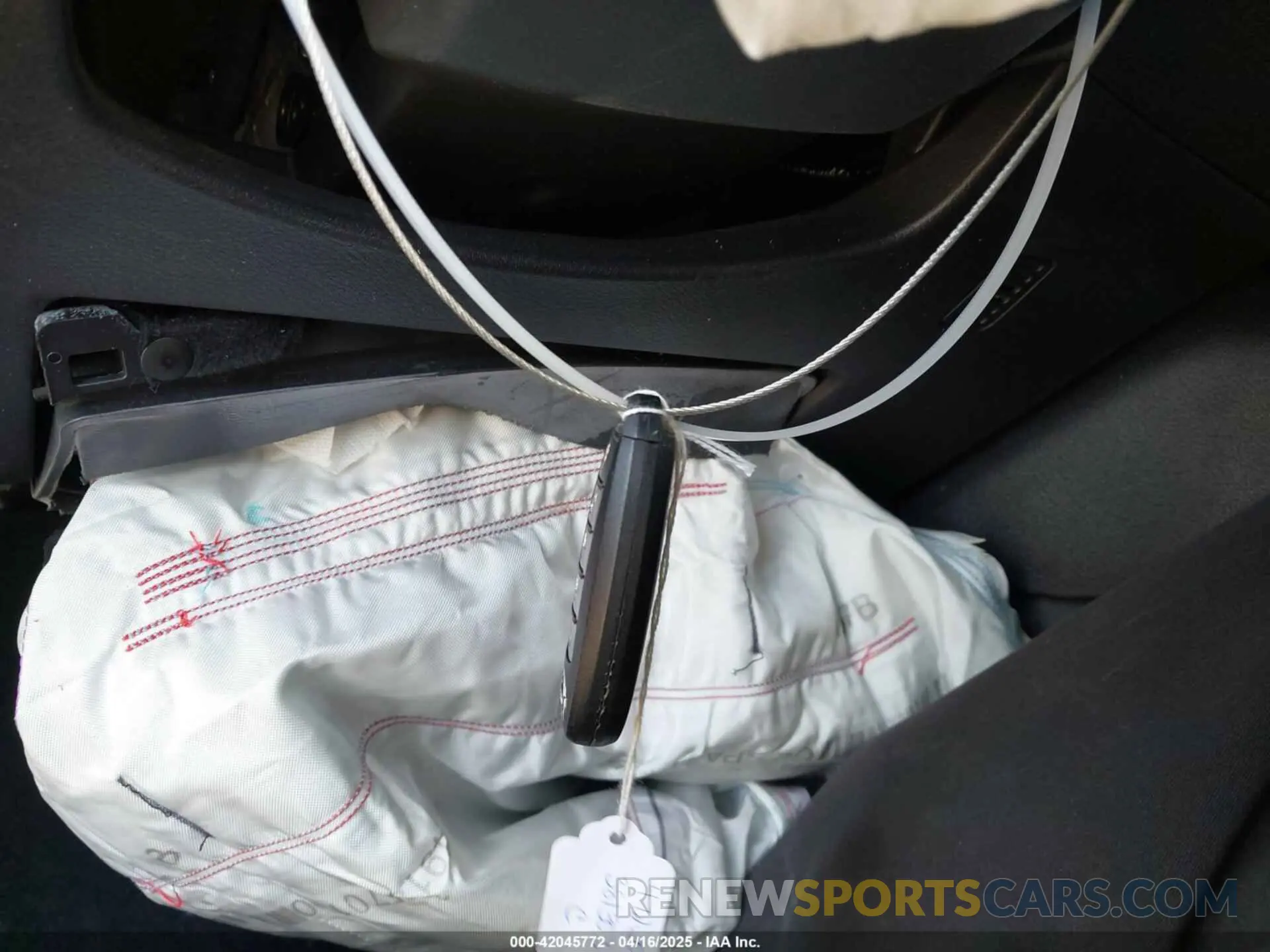 11 Photograph of a damaged car 1N4BL4DV2KC111475 NISSAN ALTIMA 2019