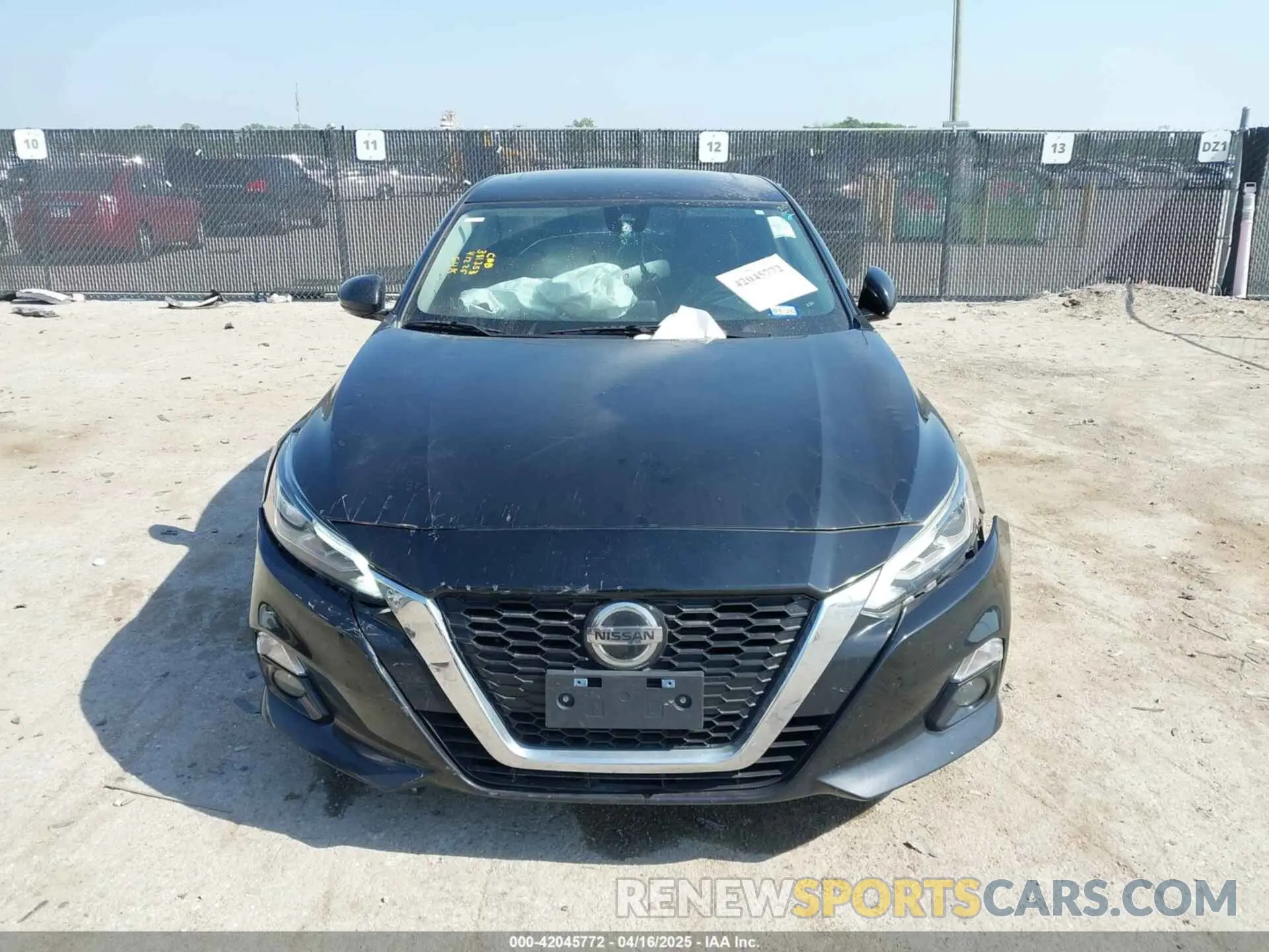12 Photograph of a damaged car 1N4BL4DV2KC111475 NISSAN ALTIMA 2019