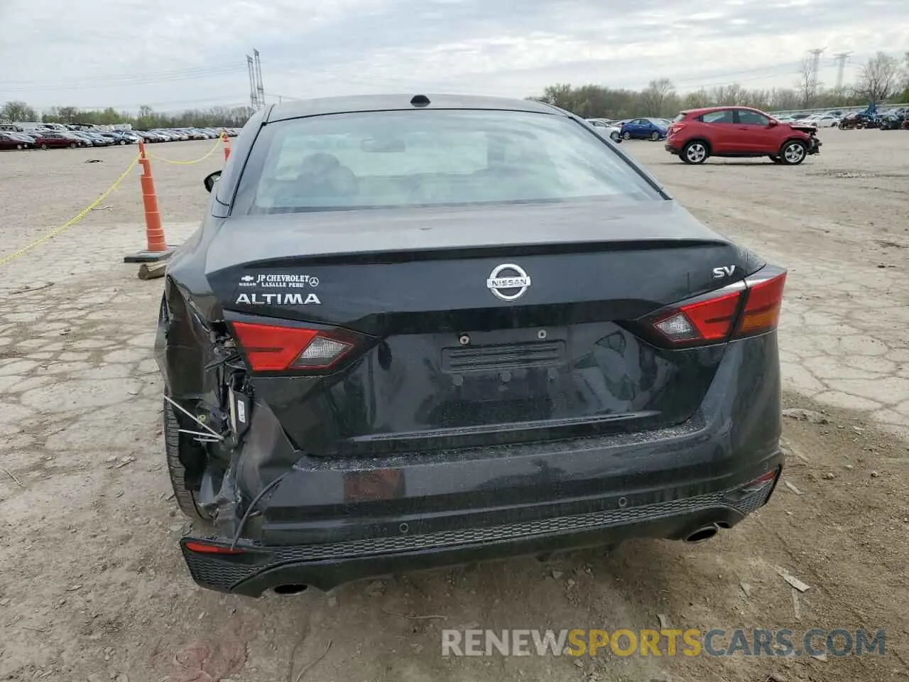 6 Photograph of a damaged car 1N4BL4DV2KC123870 NISSAN ALTIMA 2019