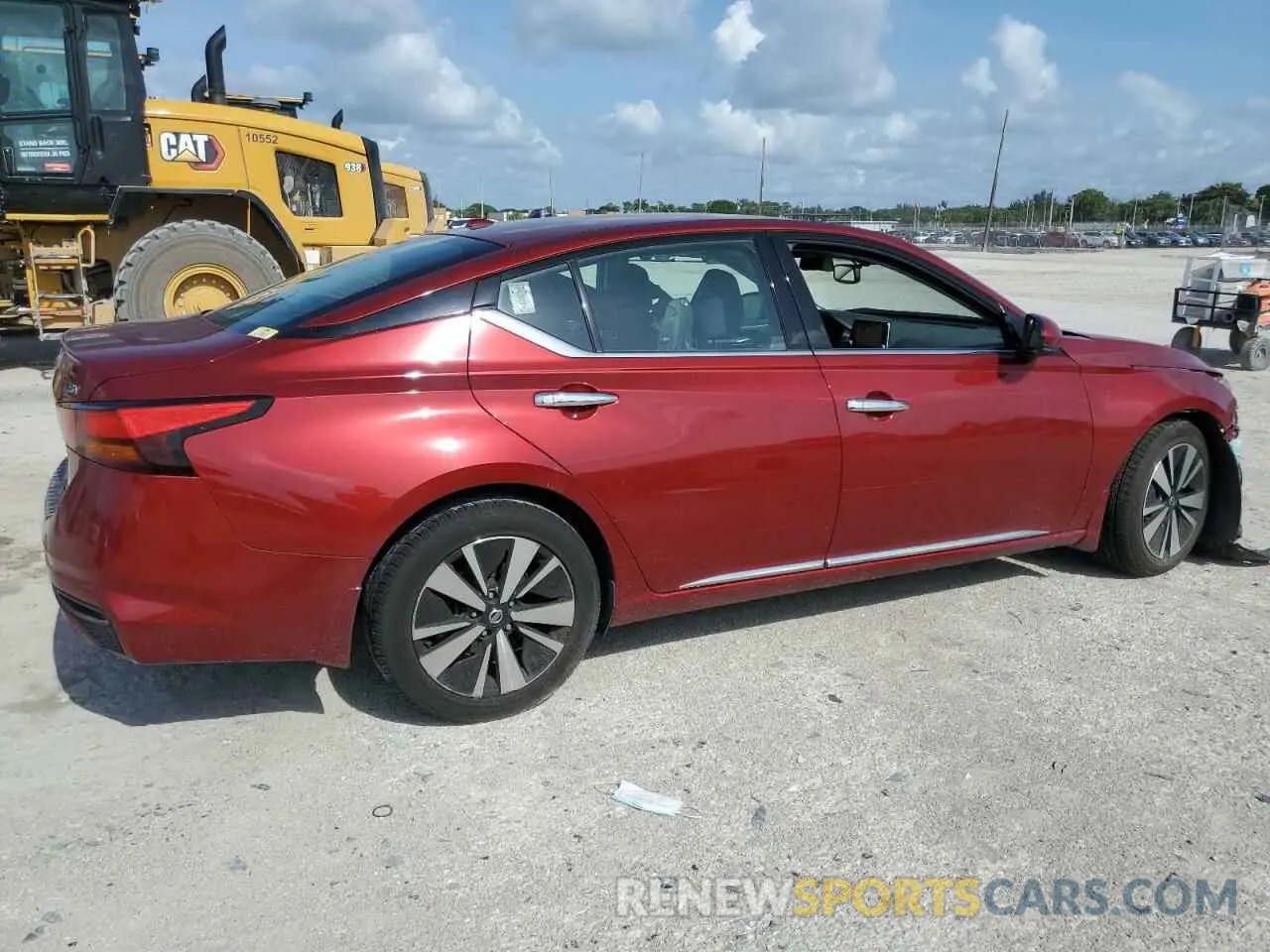 3 Photograph of a damaged car 1N4BL4DV2KC143424 NISSAN ALTIMA 2019