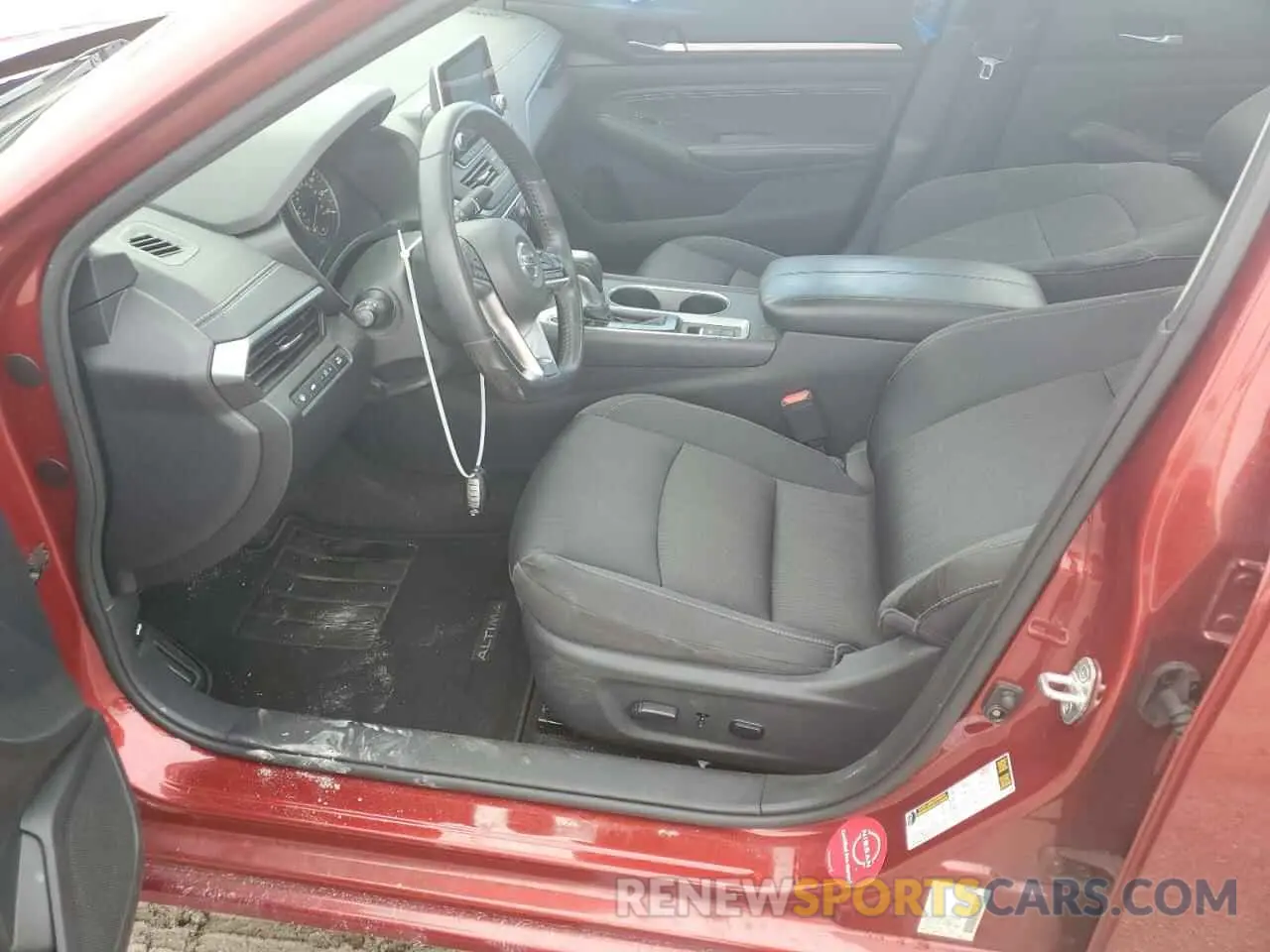 7 Photograph of a damaged car 1N4BL4DV2KC143424 NISSAN ALTIMA 2019