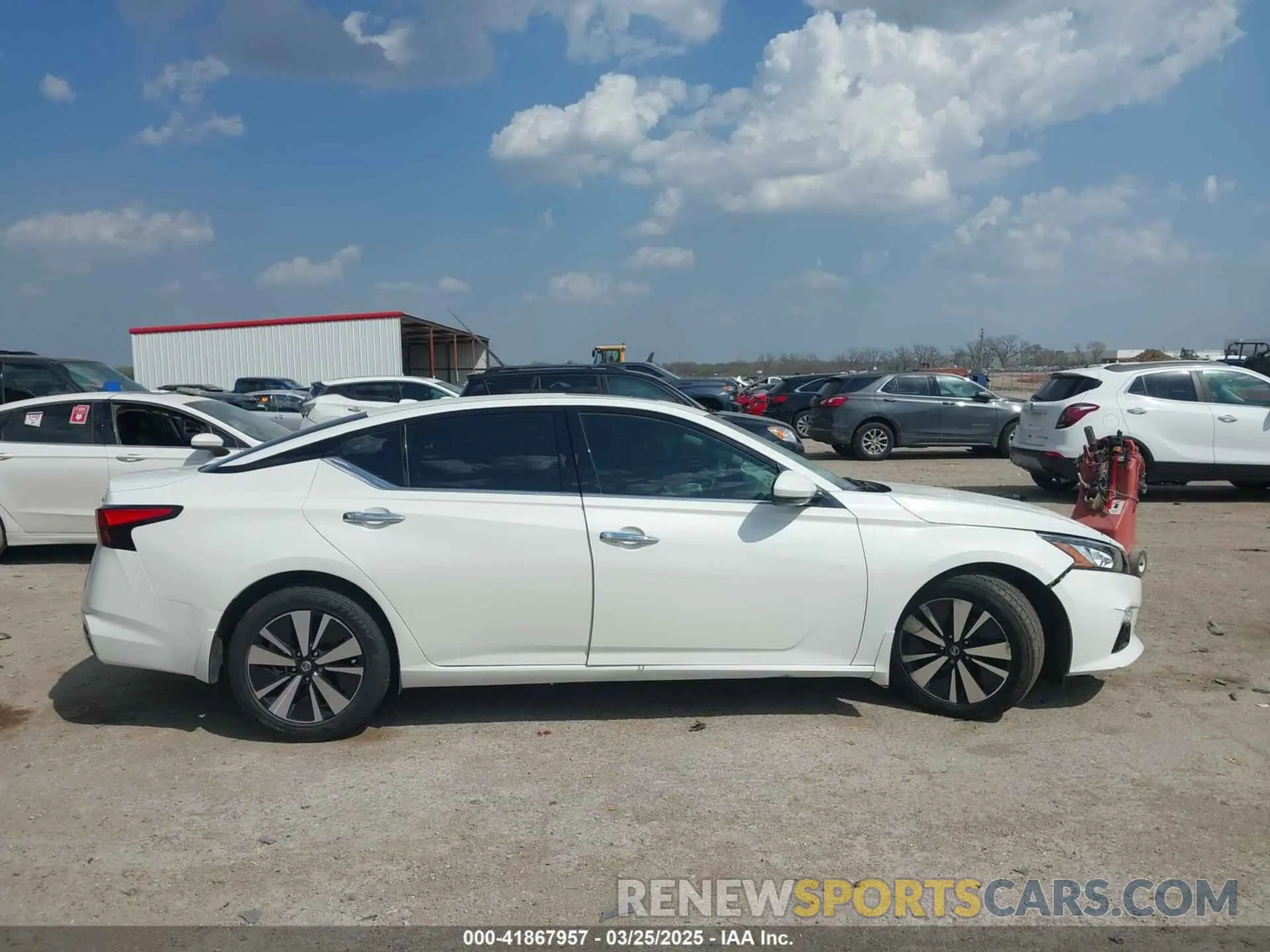 12 Фотография поврежденного автомобиля 1N4BL4DV2KN307694 NISSAN ALTIMA 2019