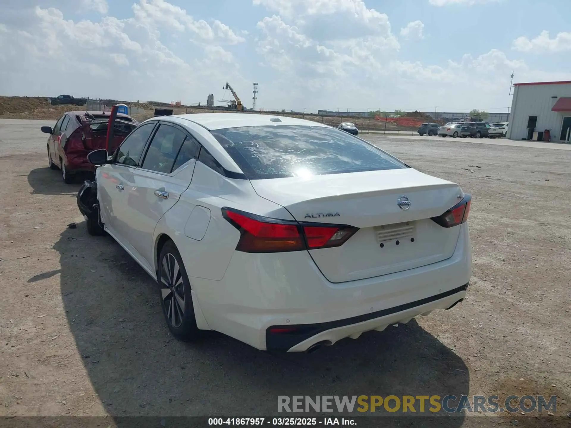 3 Фотография поврежденного автомобиля 1N4BL4DV2KN307694 NISSAN ALTIMA 2019