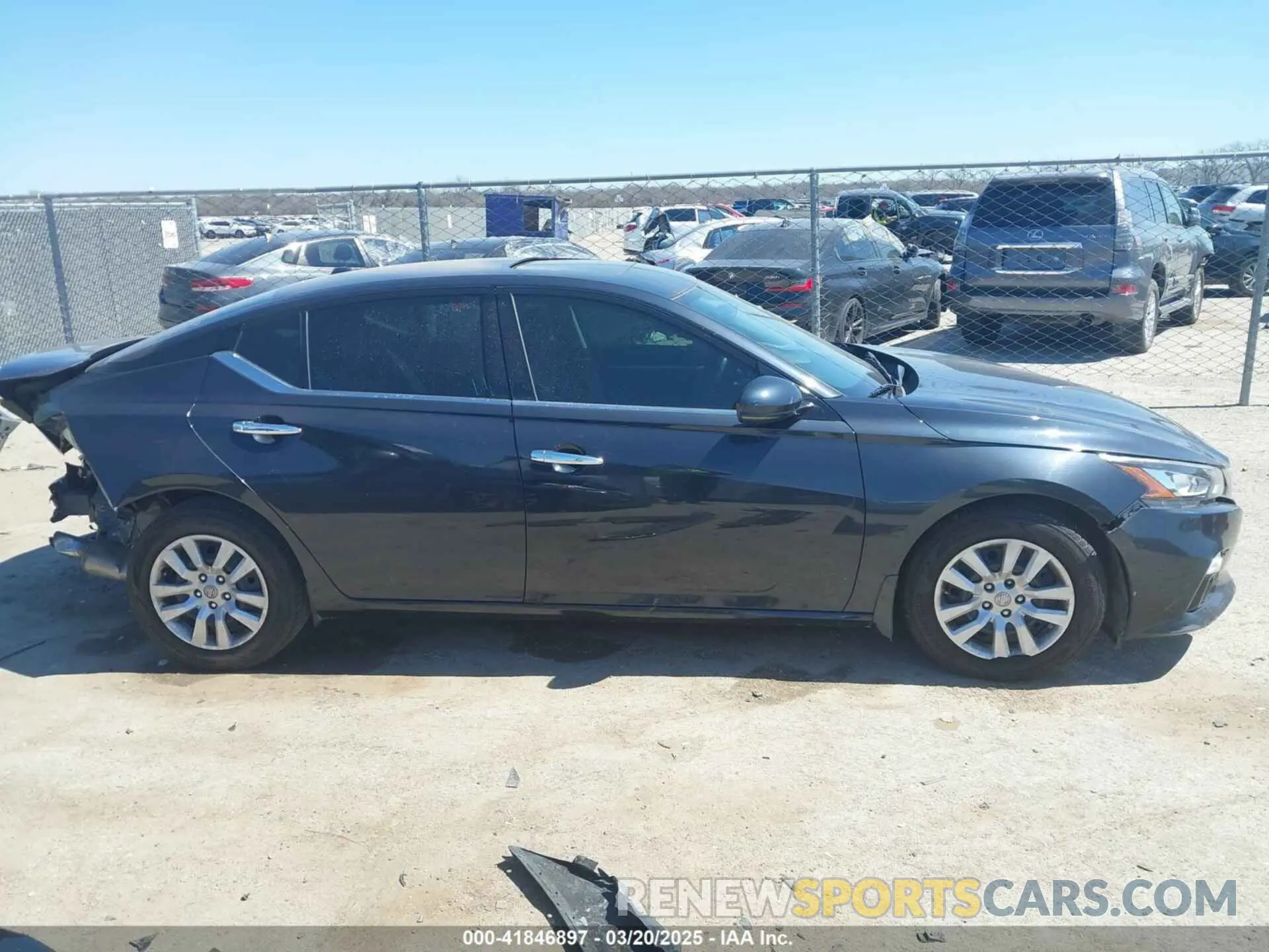 12 Photograph of a damaged car 1N4BL4DV3KC131234 NISSAN ALTIMA 2019