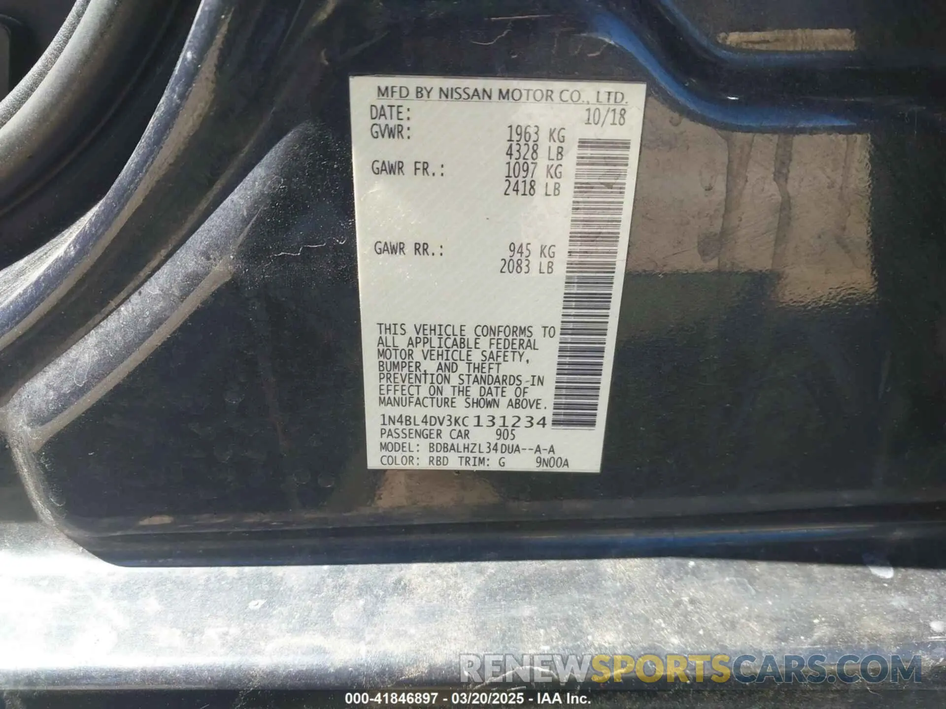9 Photograph of a damaged car 1N4BL4DV3KC131234 NISSAN ALTIMA 2019