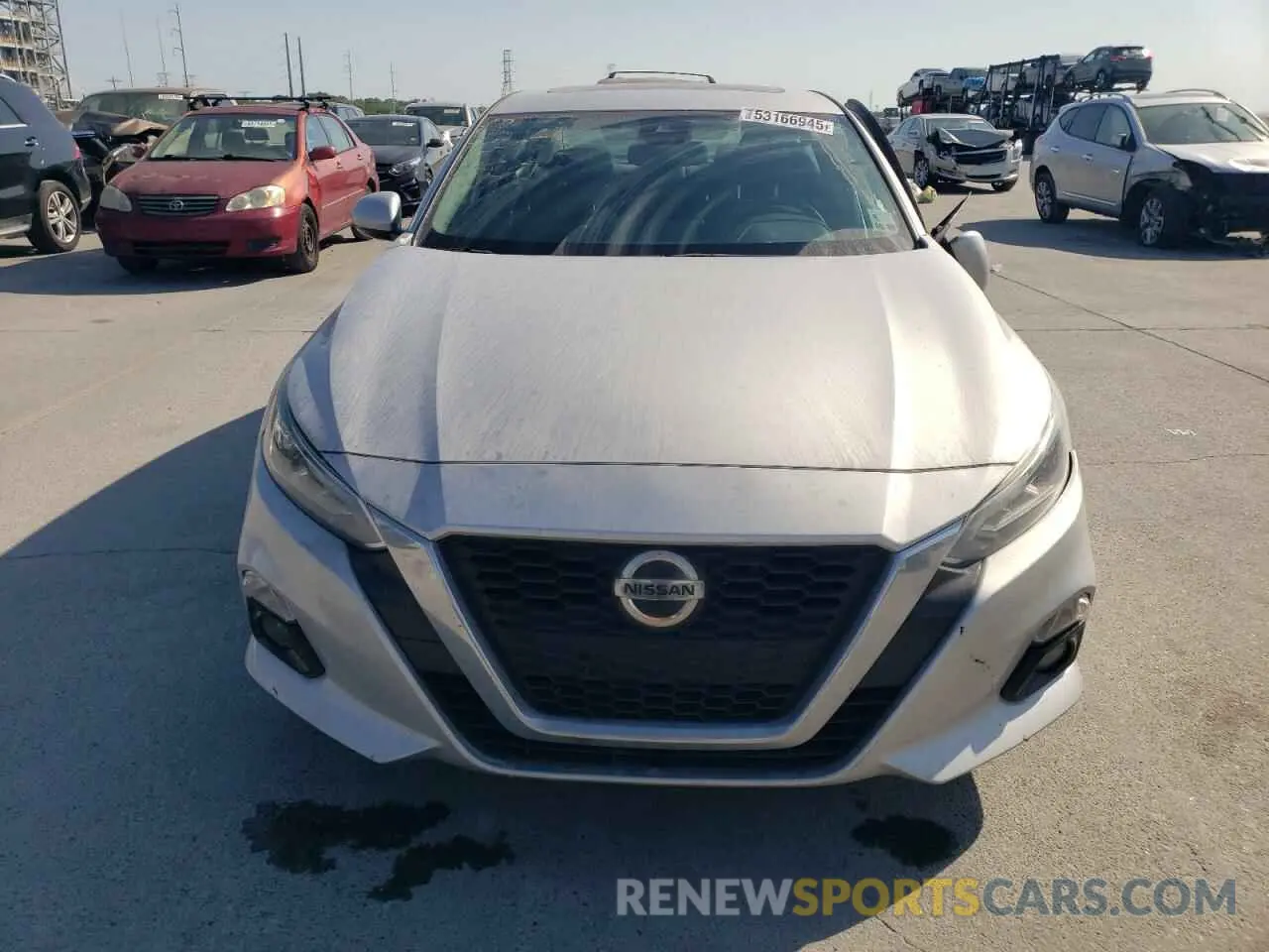 5 Photograph of a damaged car 1N4BL4DV3KC208328 NISSAN ALTIMA 2019