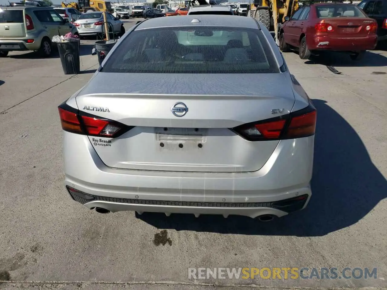 6 Photograph of a damaged car 1N4BL4DV3KC208328 NISSAN ALTIMA 2019