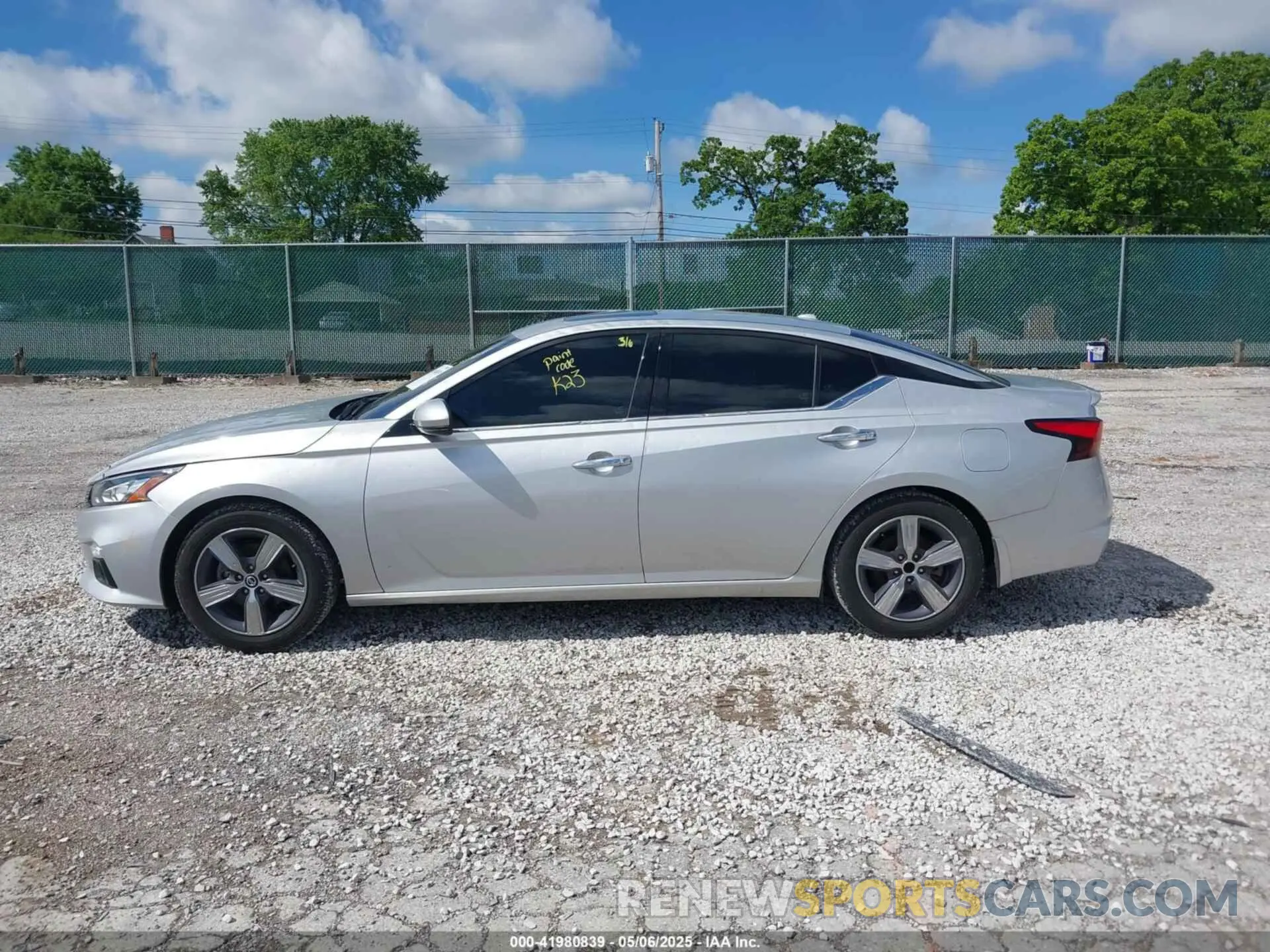 14 Photograph of a damaged car 1N4BL4DV4KC101255 NISSAN ALTIMA 2019