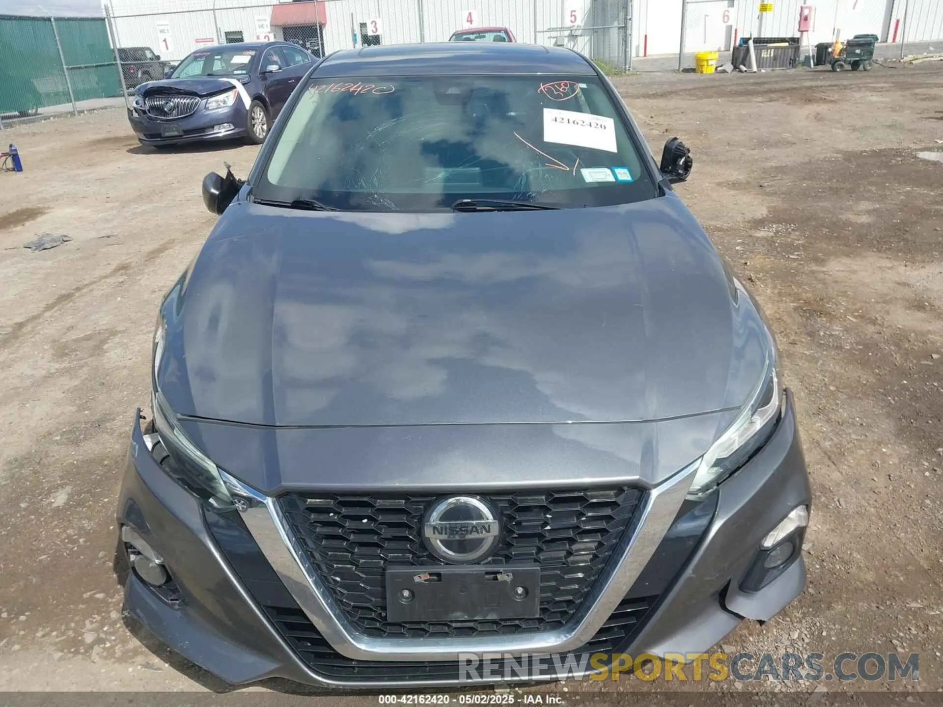13 Photograph of a damaged car 1N4BL4DV4KC112188 NISSAN ALTIMA 2019