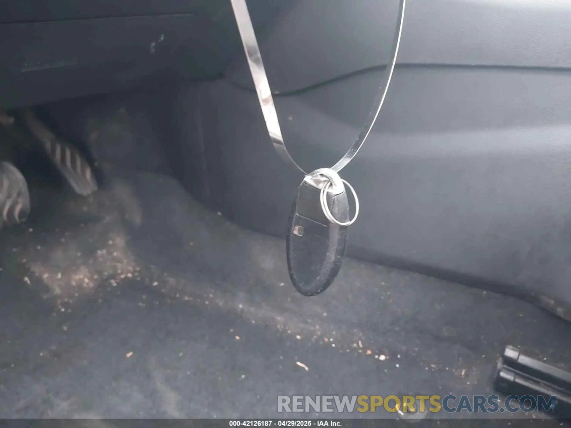 11 Photograph of a damaged car 1N4BL4DV4KC122929 NISSAN ALTIMA 2019