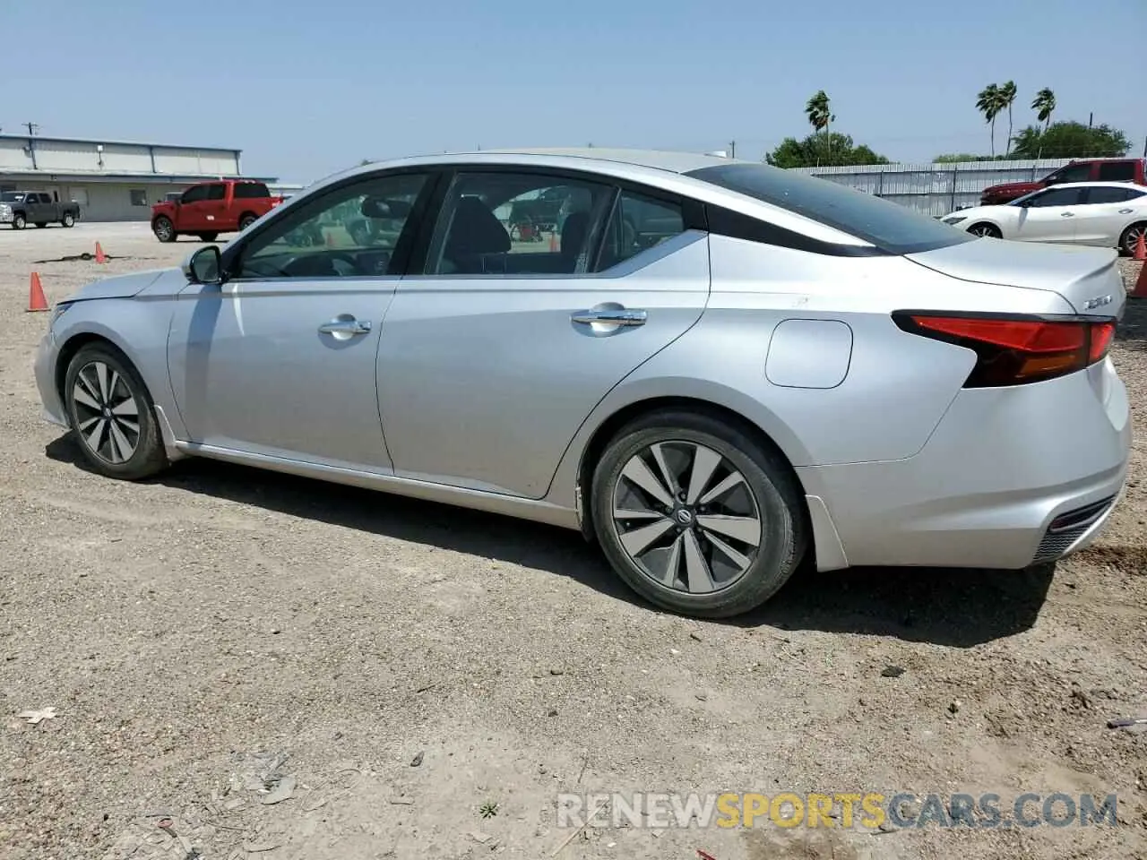 2 Photograph of a damaged car 1N4BL4DV4KN308703 NISSAN ALTIMA 2019