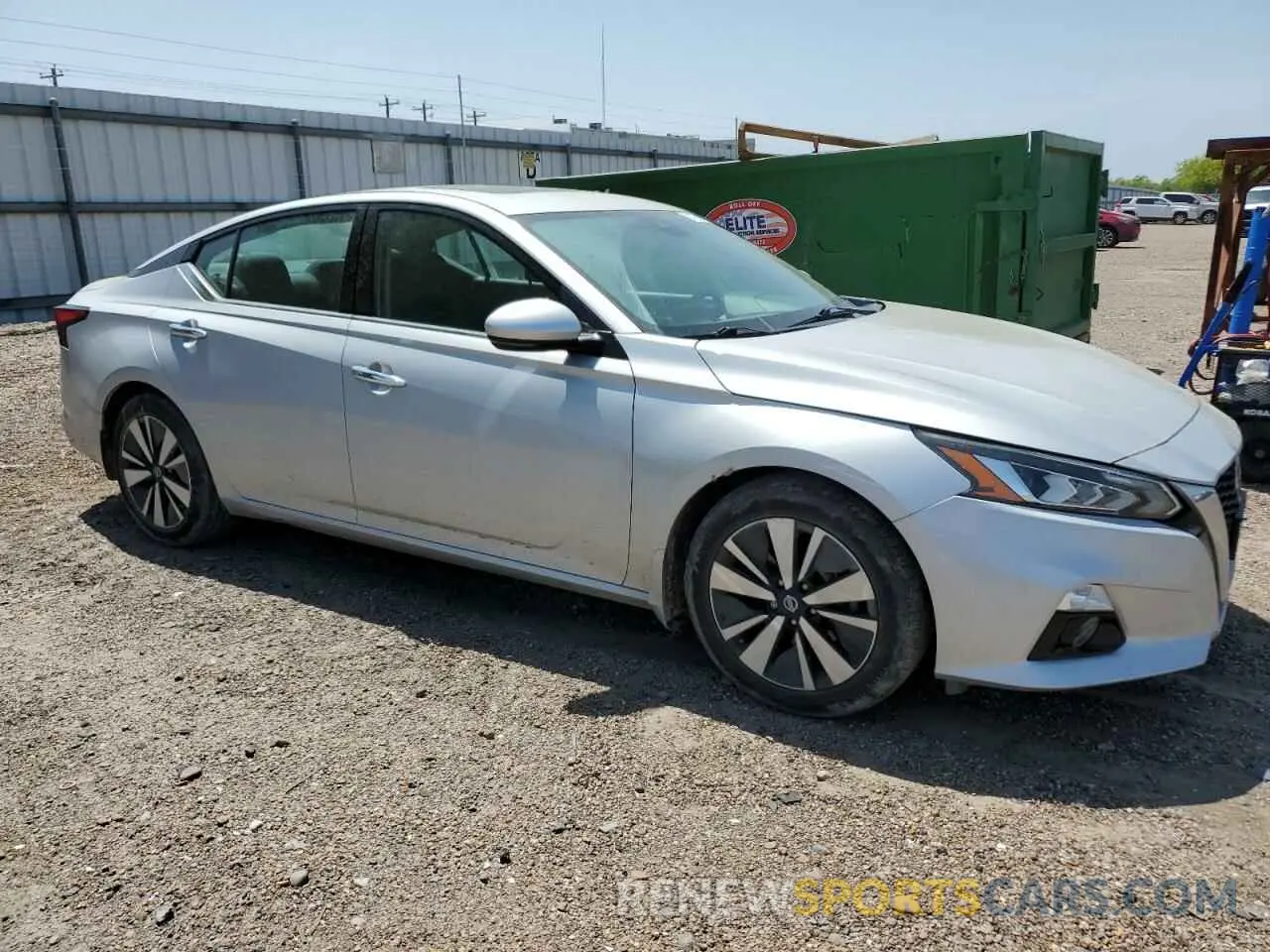 4 Photograph of a damaged car 1N4BL4DV4KN308703 NISSAN ALTIMA 2019