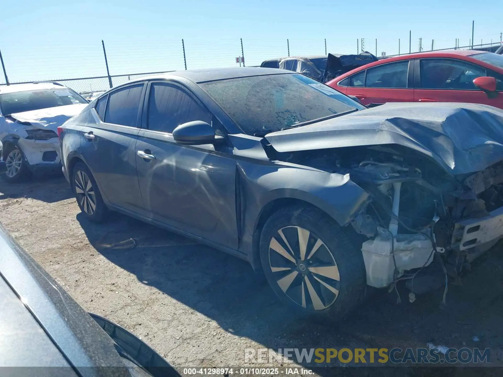 14 Photograph of a damaged car 1N4BL4DV5KC134538 NISSAN ALTIMA 2019