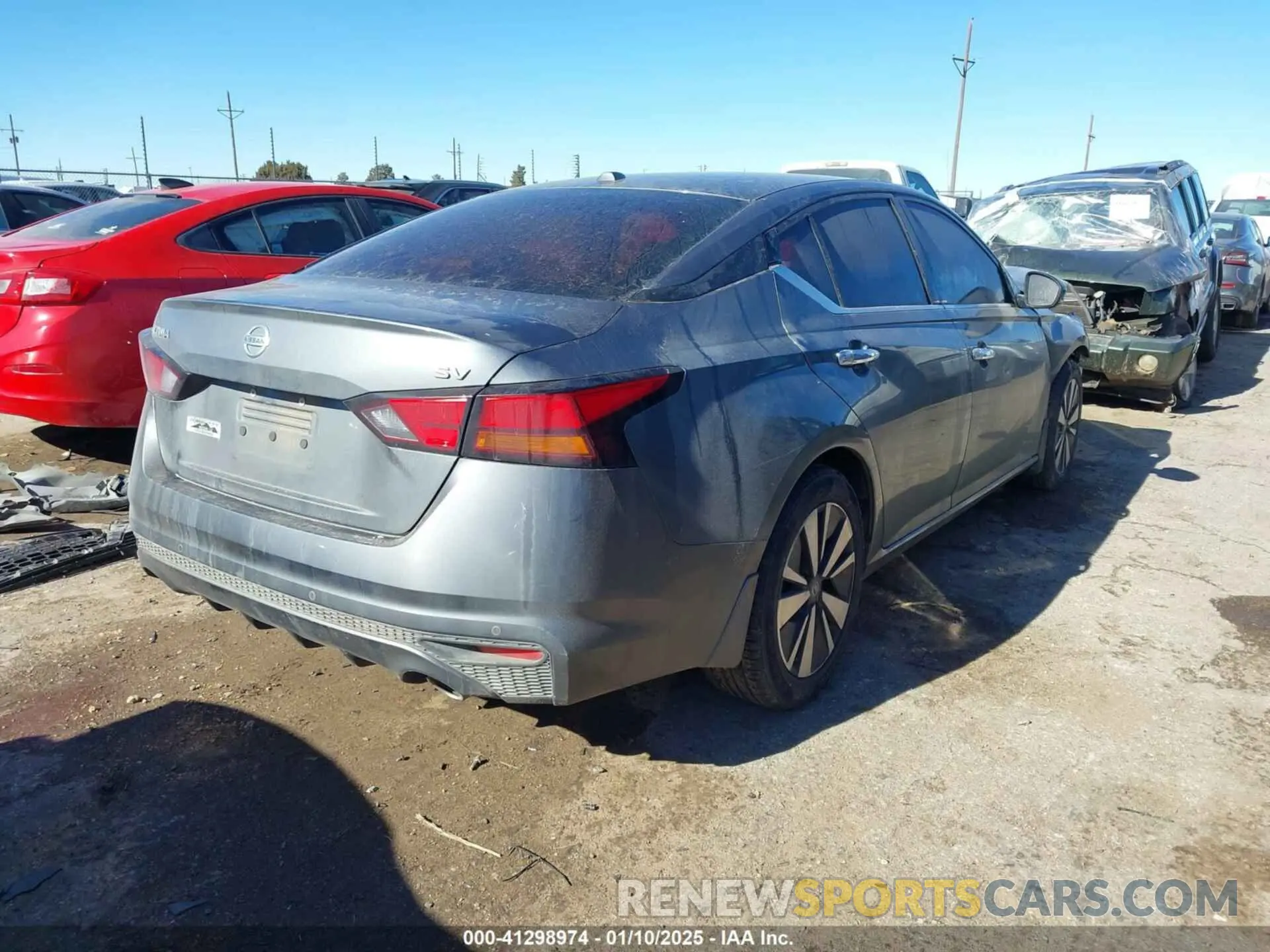 4 Photograph of a damaged car 1N4BL4DV5KC134538 NISSAN ALTIMA 2019