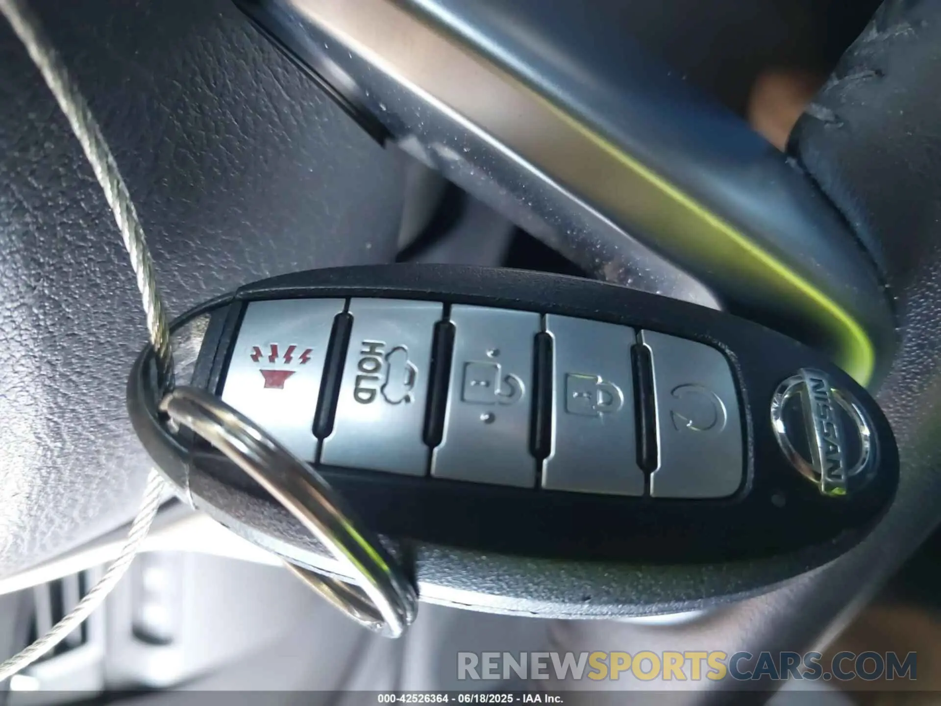 11 Photograph of a damaged car 1N4BL4DV5KC134636 NISSAN ALTIMA 2019