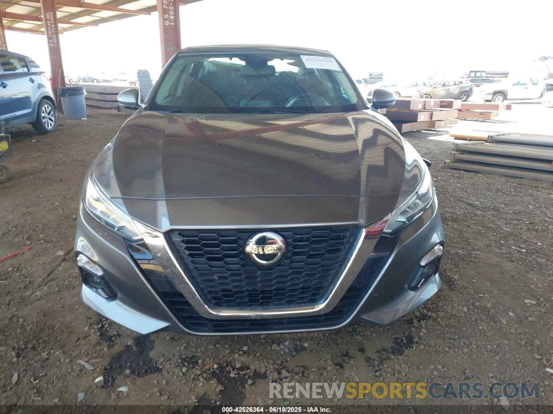12 Photograph of a damaged car 1N4BL4DV5KC134636 NISSAN ALTIMA 2019