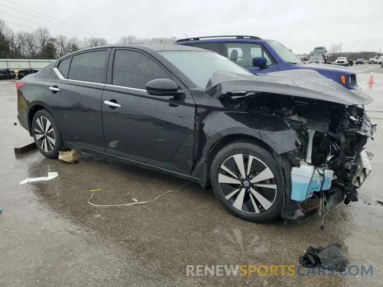 4 Photograph of a damaged car 1N4BL4DV5KC145829 NISSAN ALTIMA 2019