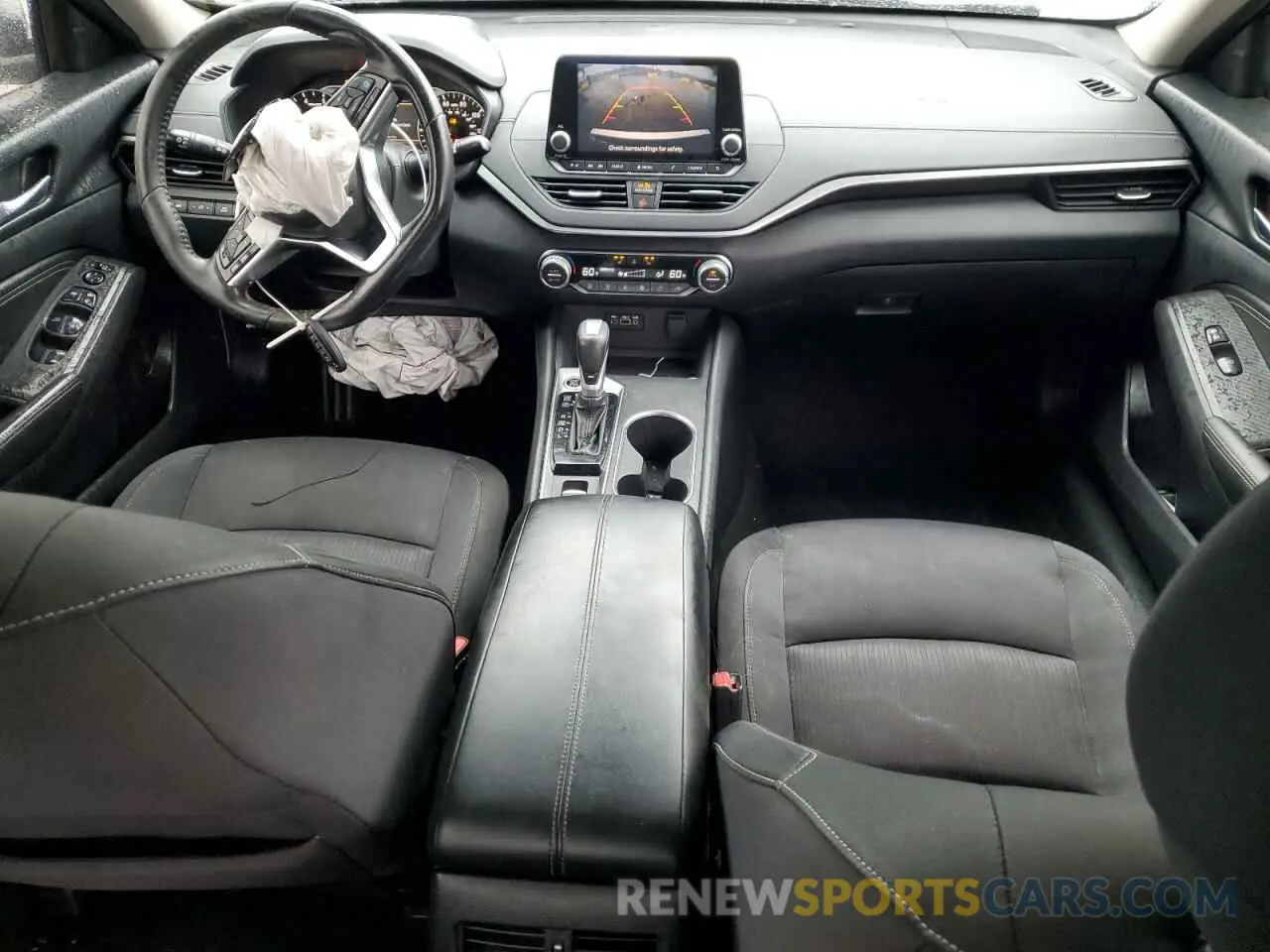 8 Photograph of a damaged car 1N4BL4DV5KC145829 NISSAN ALTIMA 2019