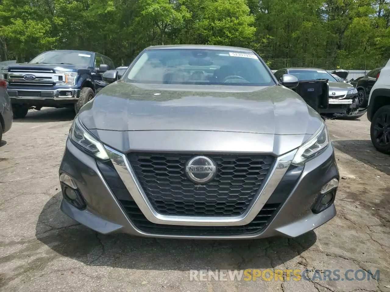 5 Photograph of a damaged car 1N4BL4DV6KC104948 NISSAN ALTIMA 2019
