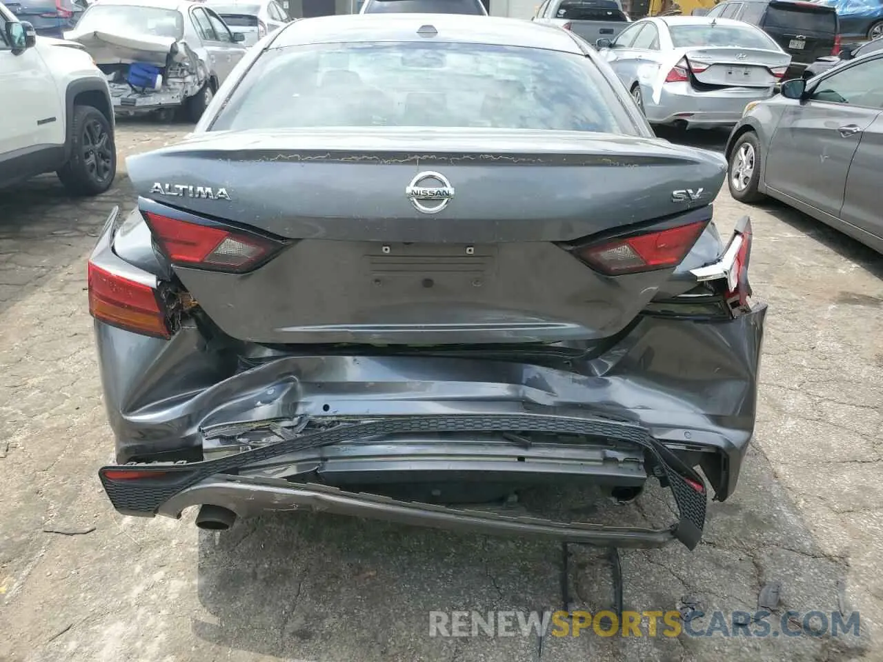 6 Photograph of a damaged car 1N4BL4DV6KC104948 NISSAN ALTIMA 2019