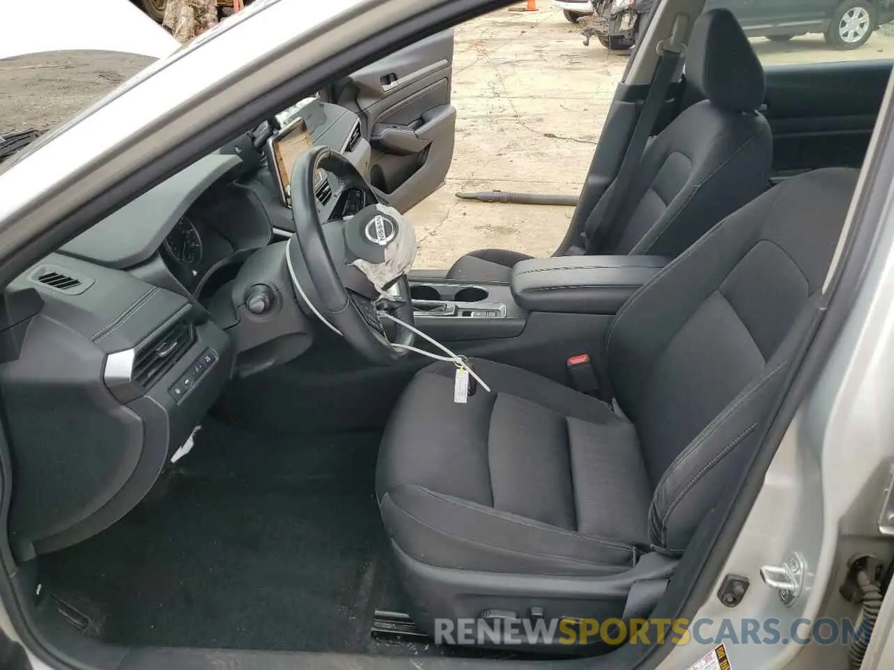 7 Photograph of a damaged car 1N4BL4DV7KC159344 NISSAN ALTIMA 2019
