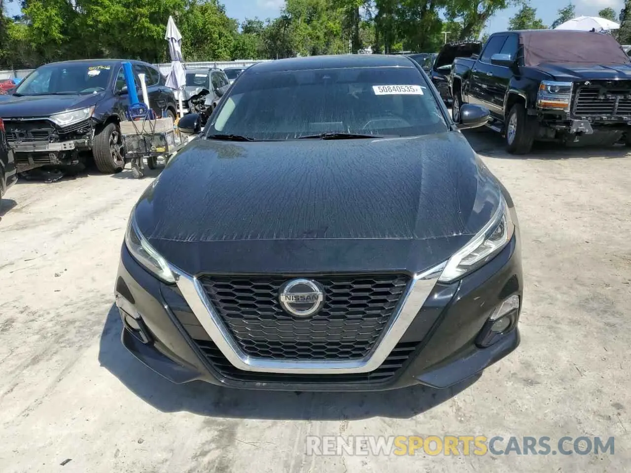 5 Photograph of a damaged car 1N4BL4DV7KC171719 NISSAN ALTIMA 2019