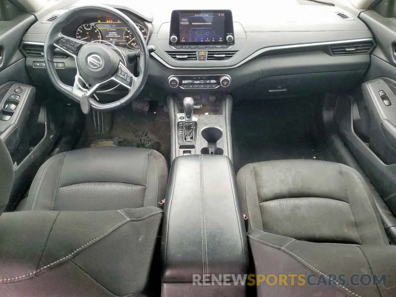 8 Photograph of a damaged car 1N4BL4DV8KC184222 NISSAN ALTIMA 2019