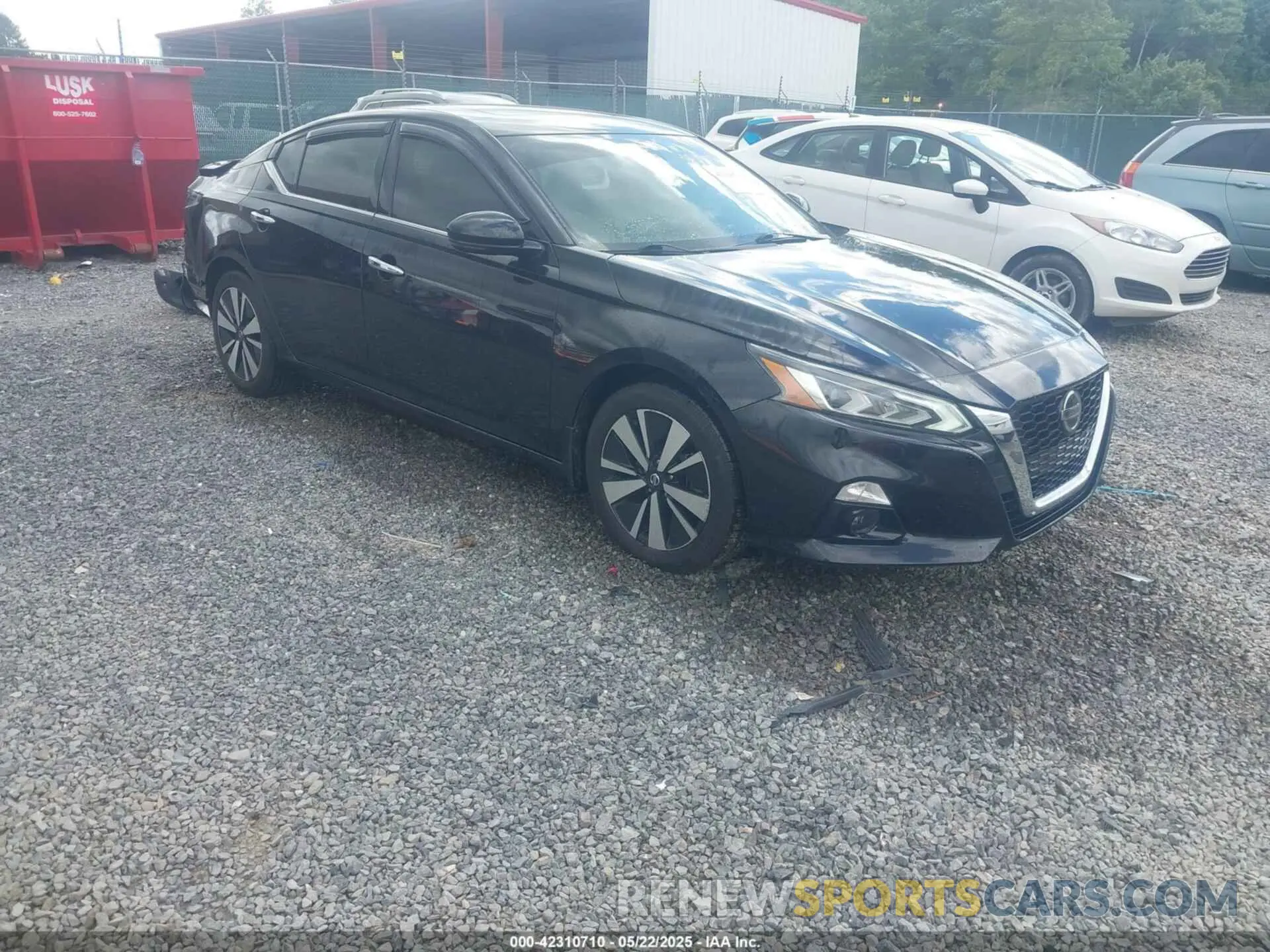 1 Фотография поврежденного автомобиля 1N4BL4DV9KC148054 NISSAN ALTIMA 2019