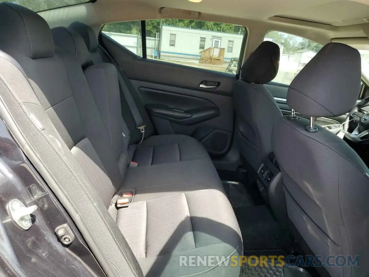 10 Фотография поврежденного автомобиля 1N4BL4DVXKC114883 NISSAN ALTIMA 2019