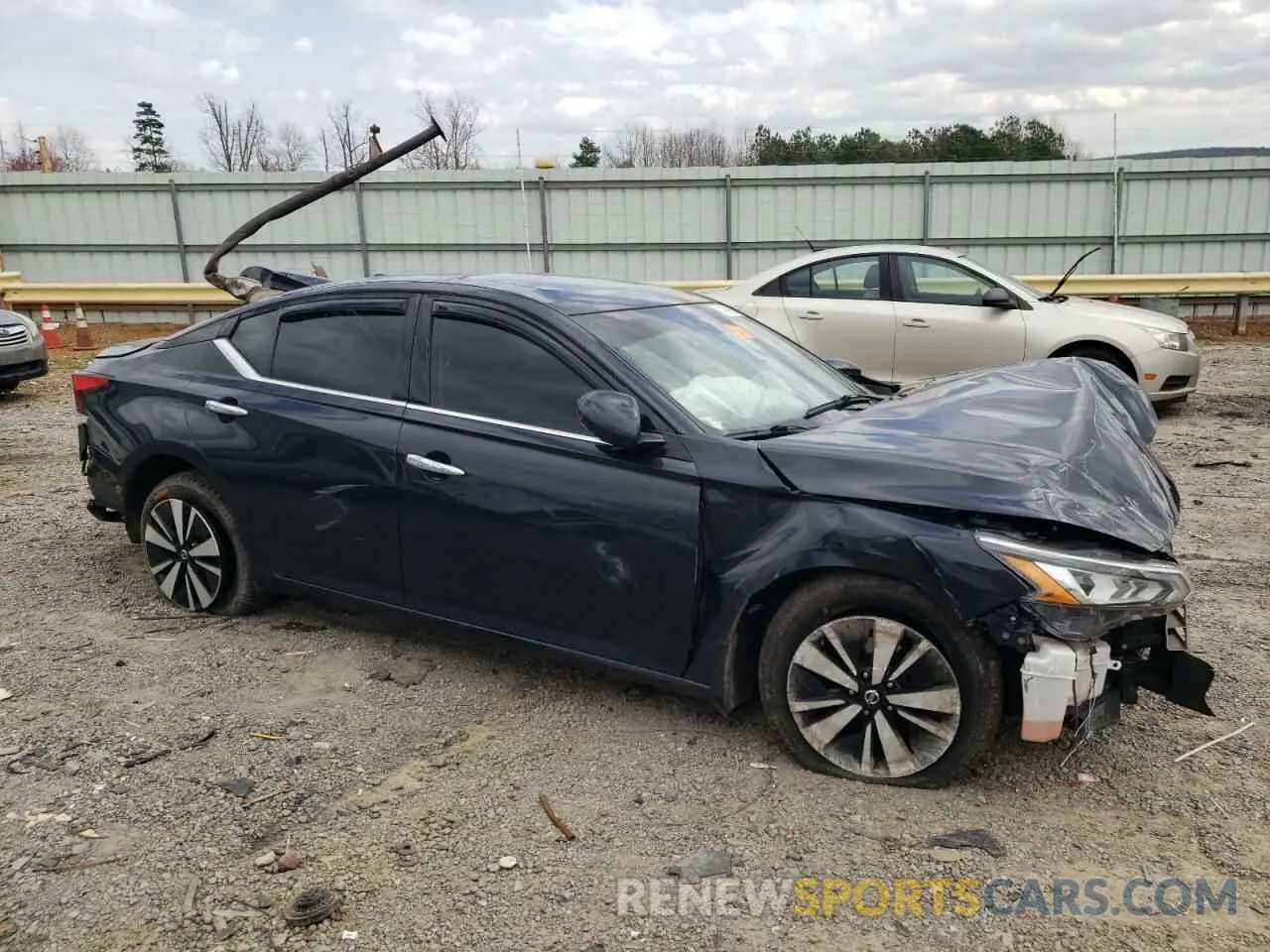 4 Фотография поврежденного автомобиля 1N4BL4DW2KC154979 NISSAN ALTIMA 2019