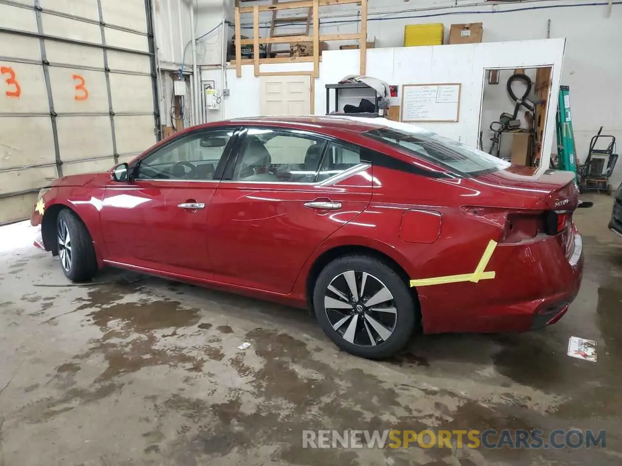 2 Photograph of a damaged car 1N4BL4DW4KN304014 NISSAN ALTIMA 2019