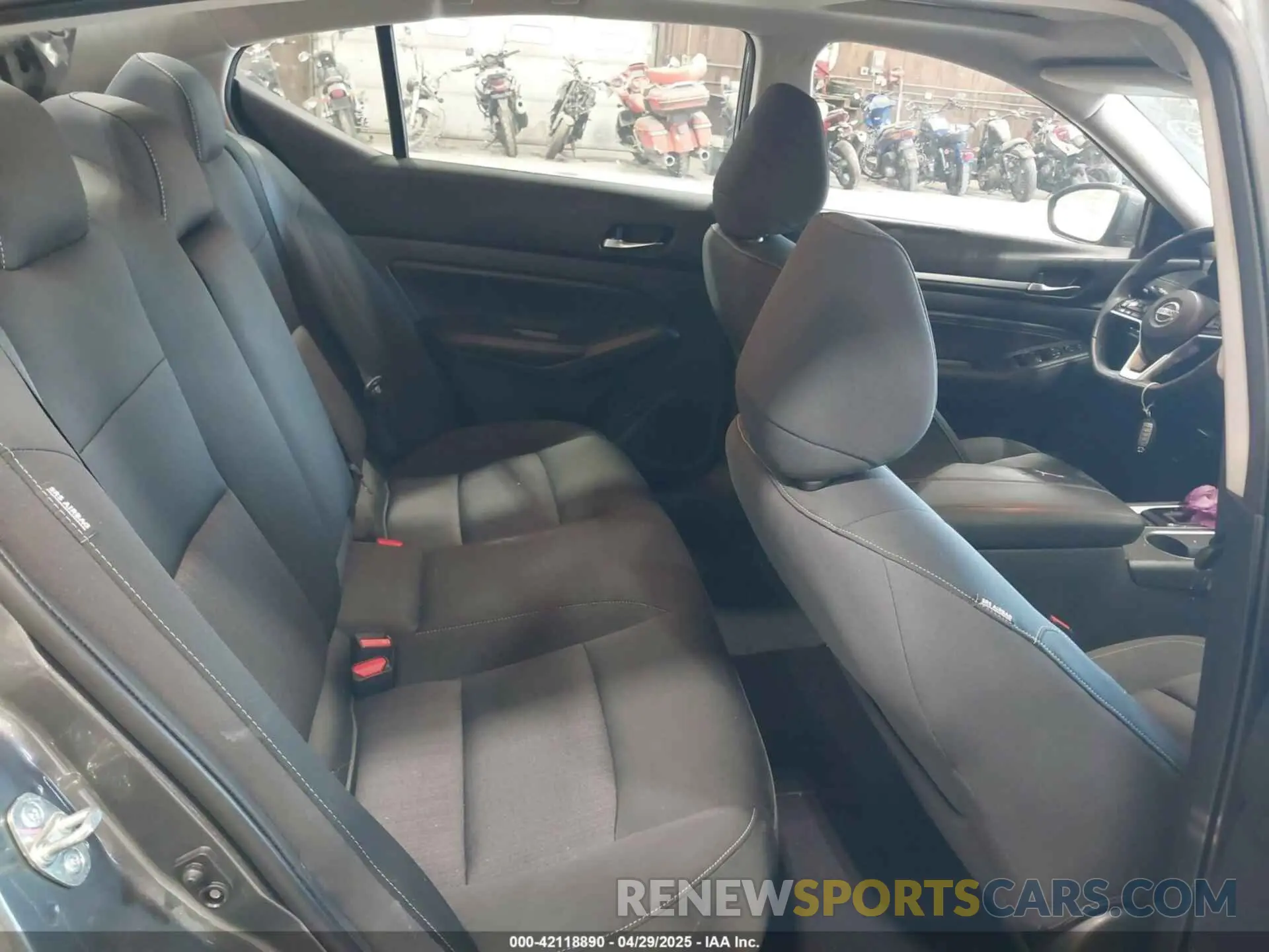 8 Фотография поврежденного автомобиля 1N4BL4DW5KN302899 NISSAN ALTIMA 2019