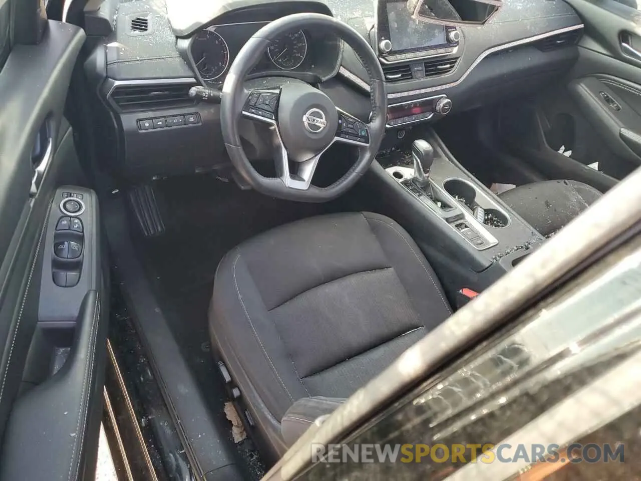 8 Photograph of a damaged car 1N4BL4DW9KN310035 NISSAN ALTIMA 2019