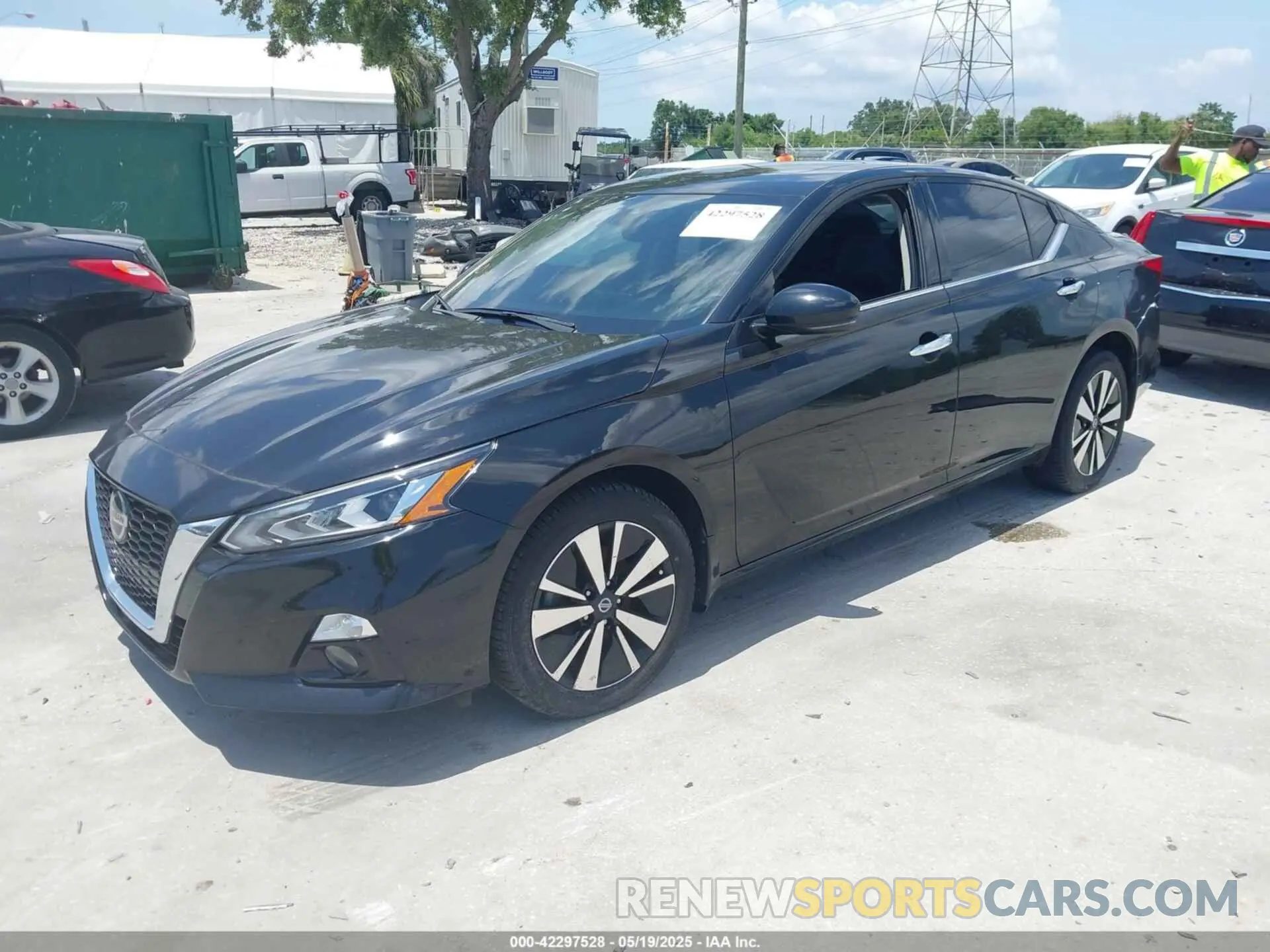 2 Photograph of a damaged car 1N4BL4DWXKC194615 NISSAN ALTIMA 2019