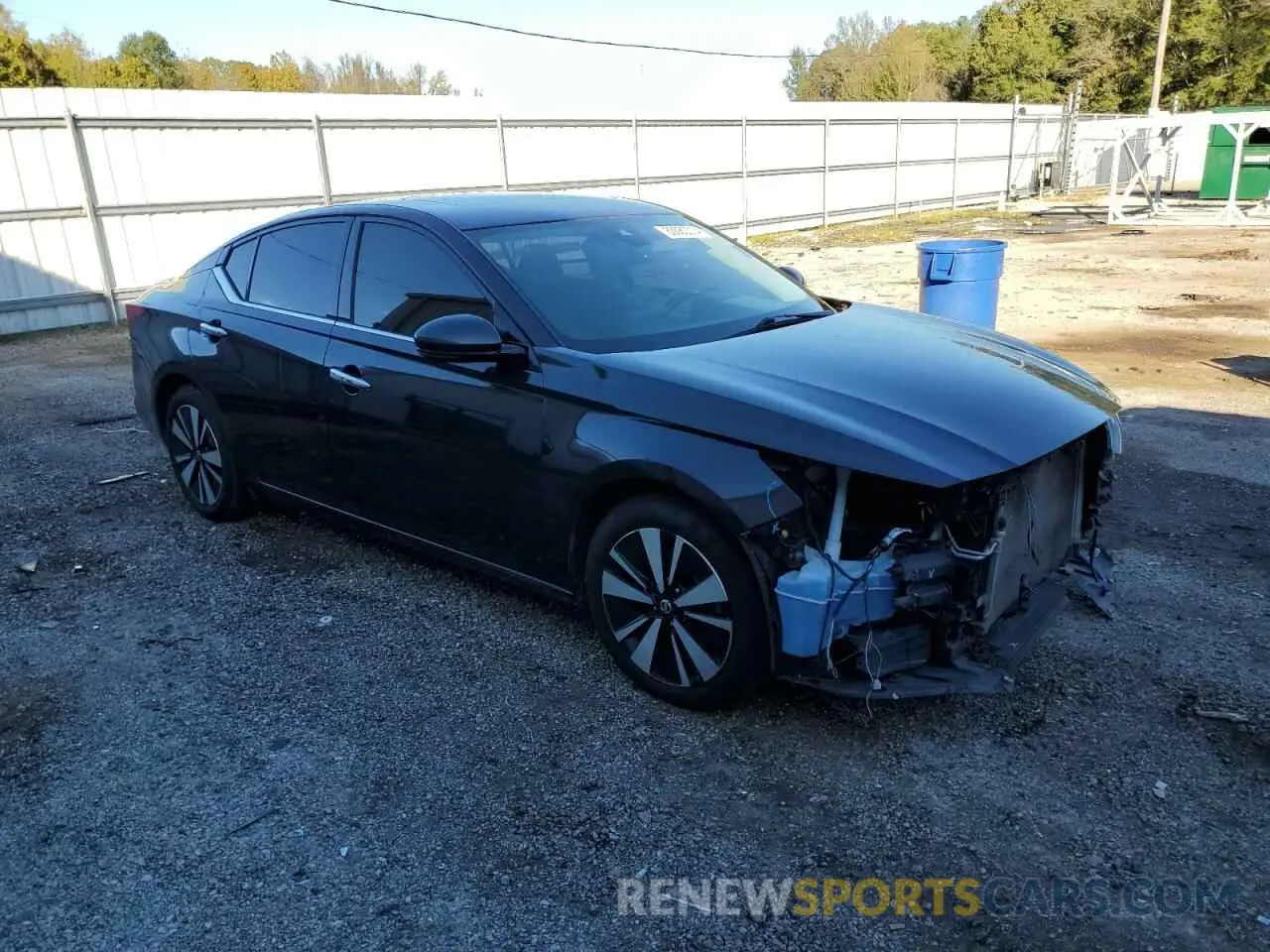 4 Photograph of a damaged car 1N4BL4EV0KC242225 NISSAN ALTIMA 2019