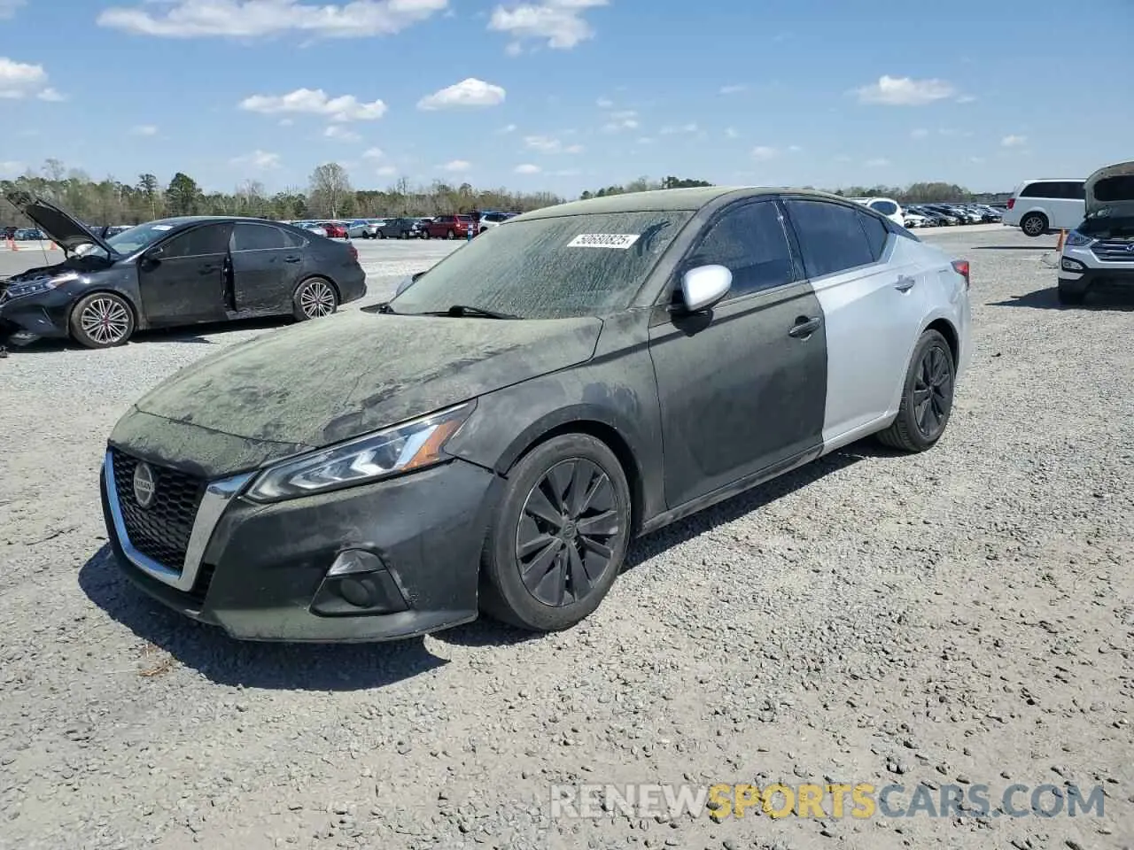 1 Photograph of a damaged car 1N4BL4EV1KC218032 NISSAN ALTIMA 2019