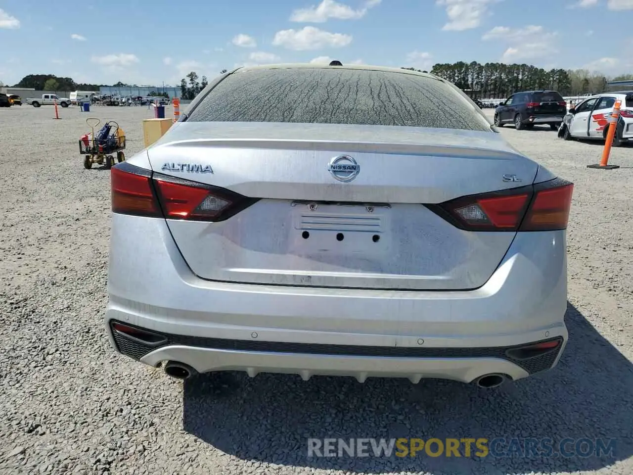 6 Photograph of a damaged car 1N4BL4EV1KC218032 NISSAN ALTIMA 2019