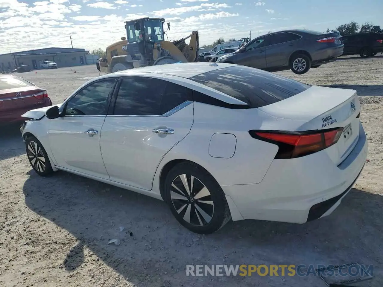 2 Photograph of a damaged car 1N4BL4EV2KC131658 NISSAN ALTIMA 2019